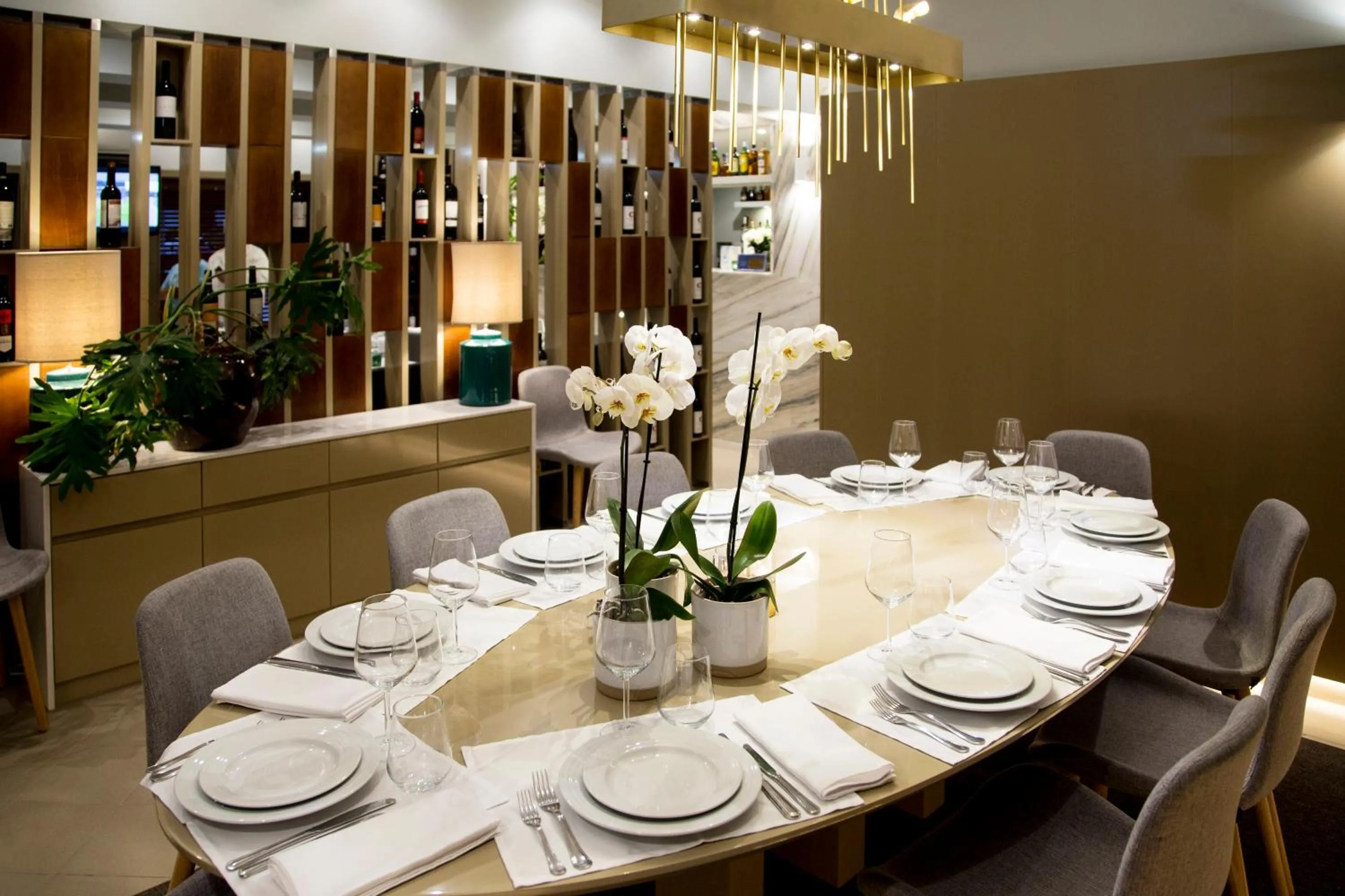 Restaurant/places to eat in Hotel Dom Lourenco