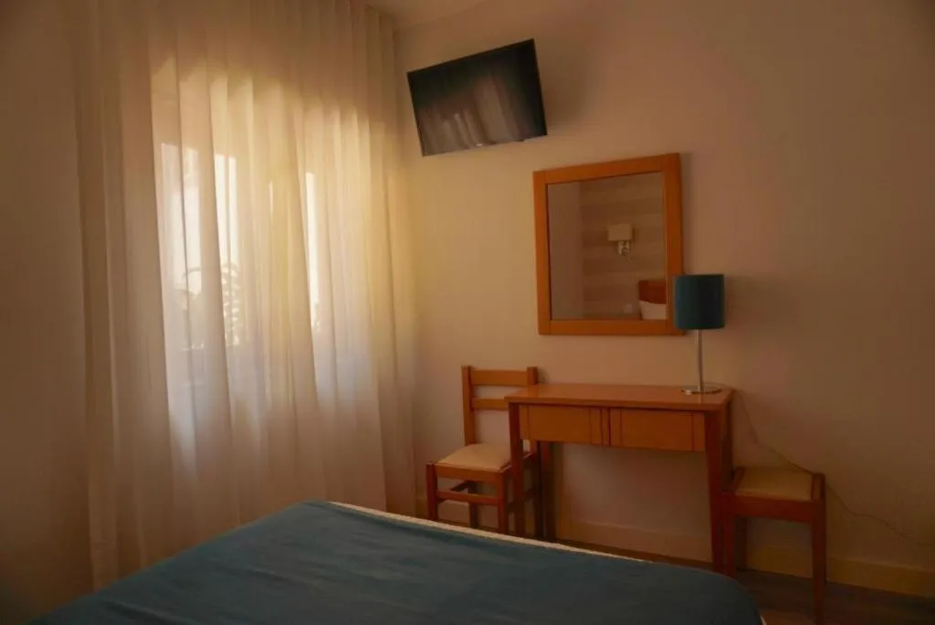 TV and multimedia, Bed in Hotel Dom Lourenco