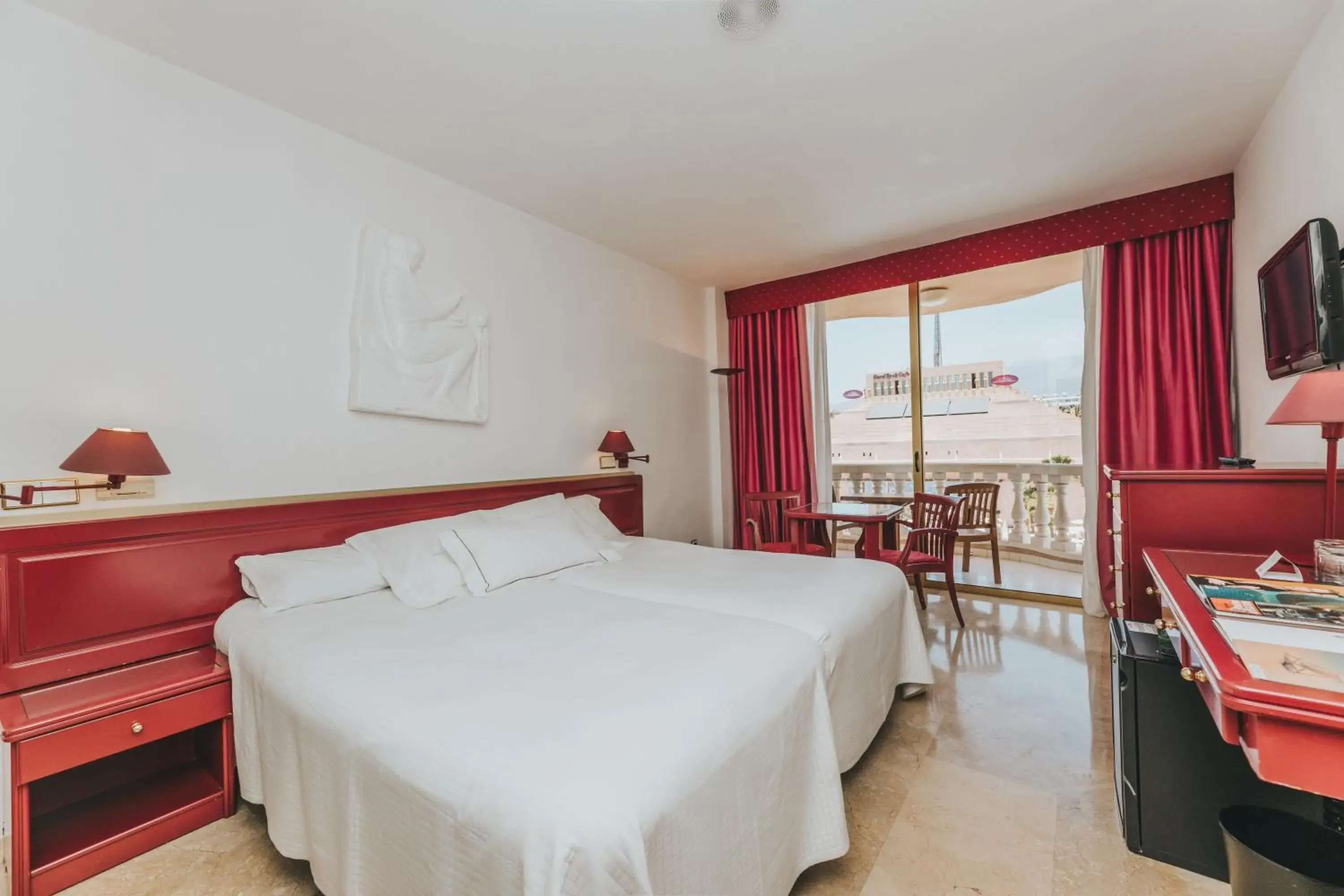 Twin Room in Hotel Cleopatra Palace Twin Room in Hotel Cleopatra Palace