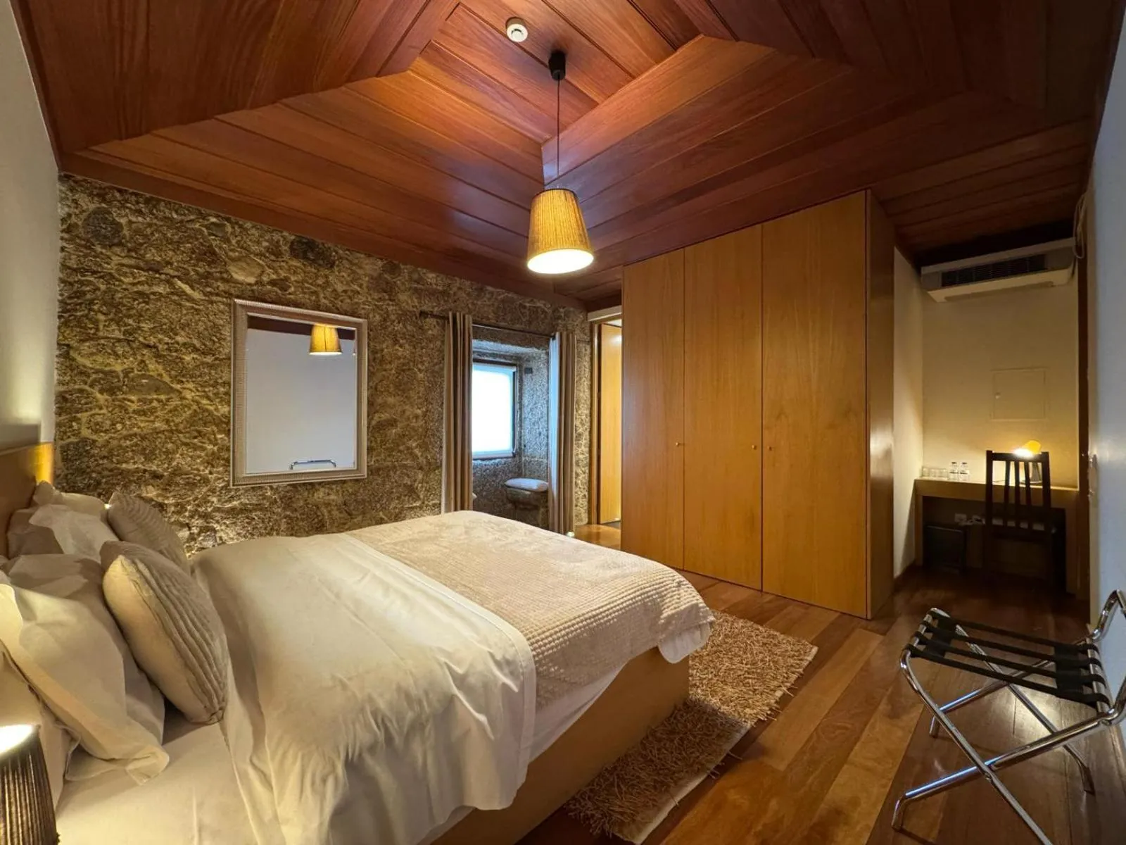 Bed in Hotel Rural Alves - BRAGA - Casa Alves de Torneiros