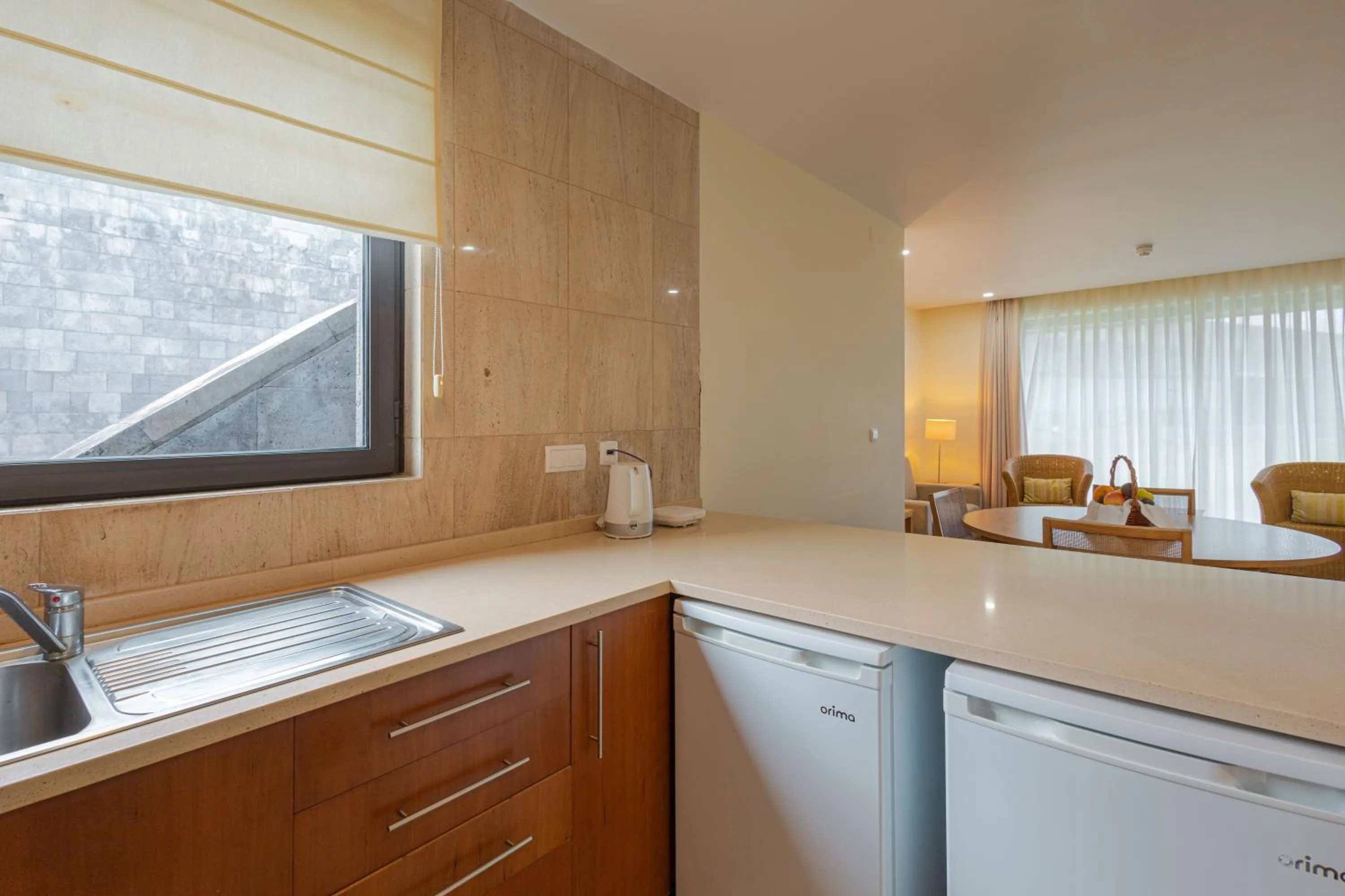 Kitchen or kitchenette in Hotel da Graciosa