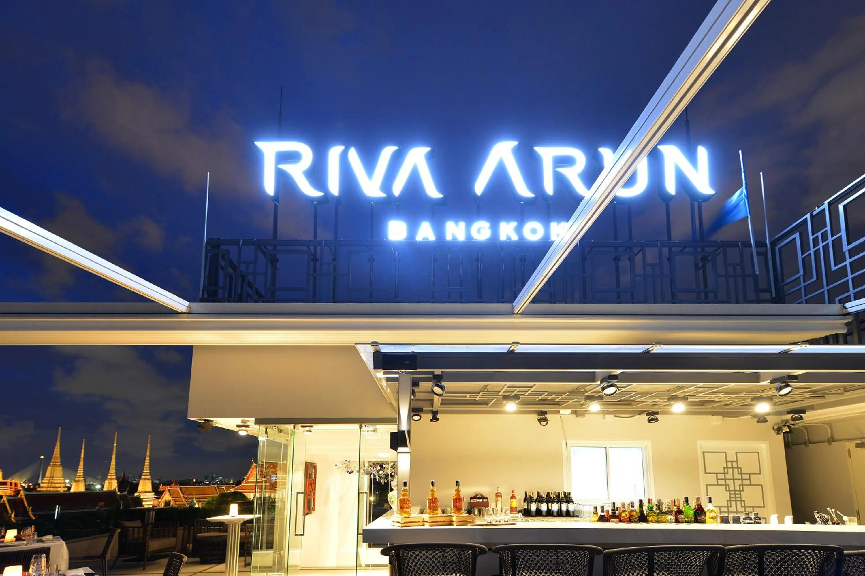 Property building in Riva Arun Bangkok