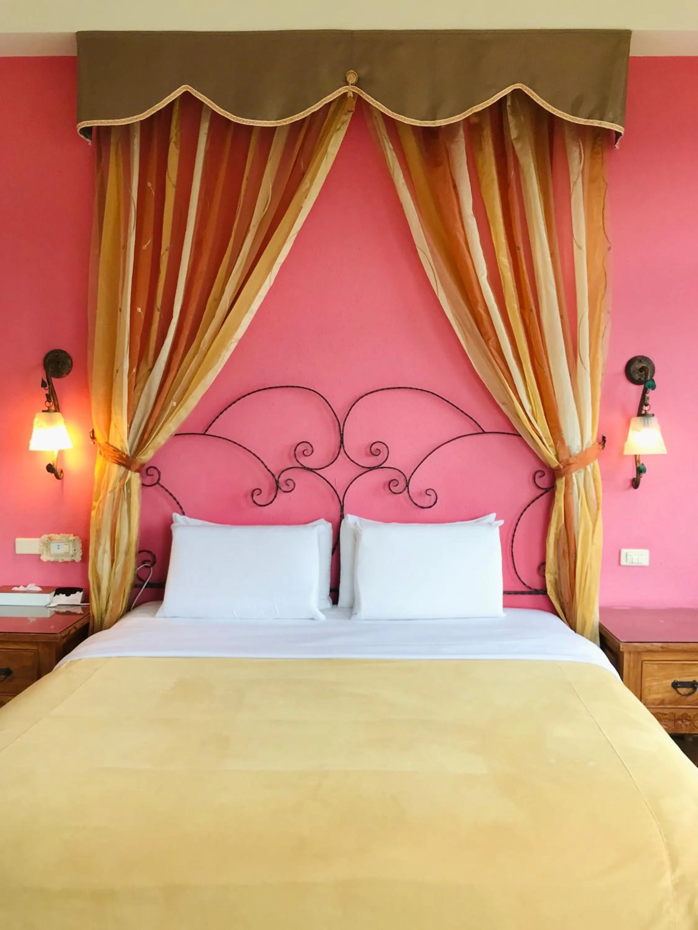 Bed in Margaret Garden Villa