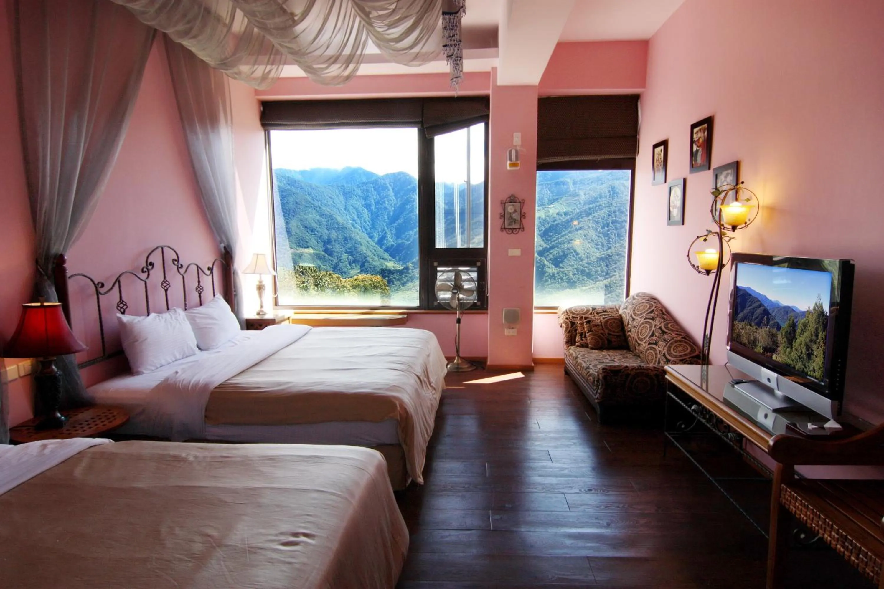 Bed in Margaret Garden Villa