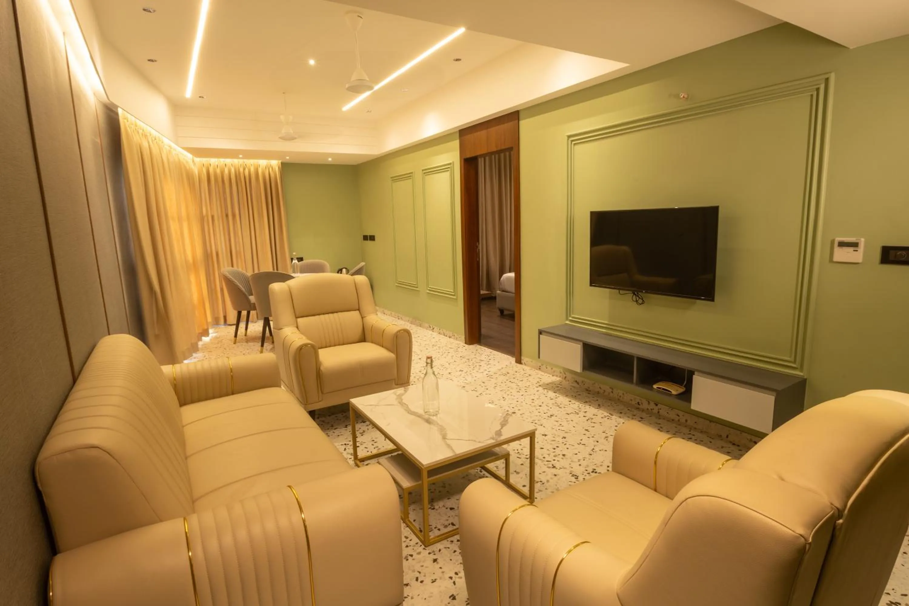 TV and multimedia in Hotel Parsons Court