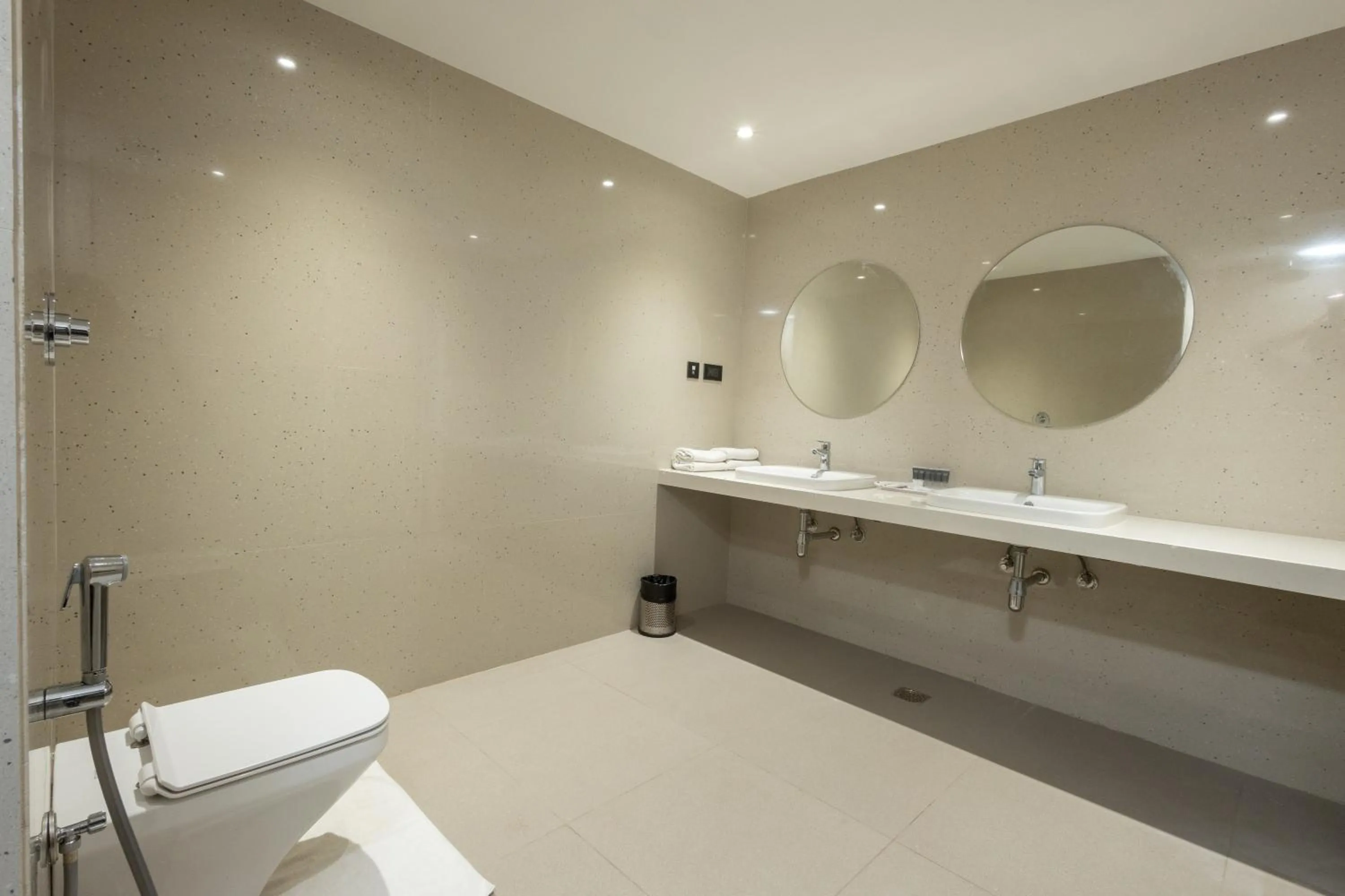 Toilet in Hotel Parsons Court