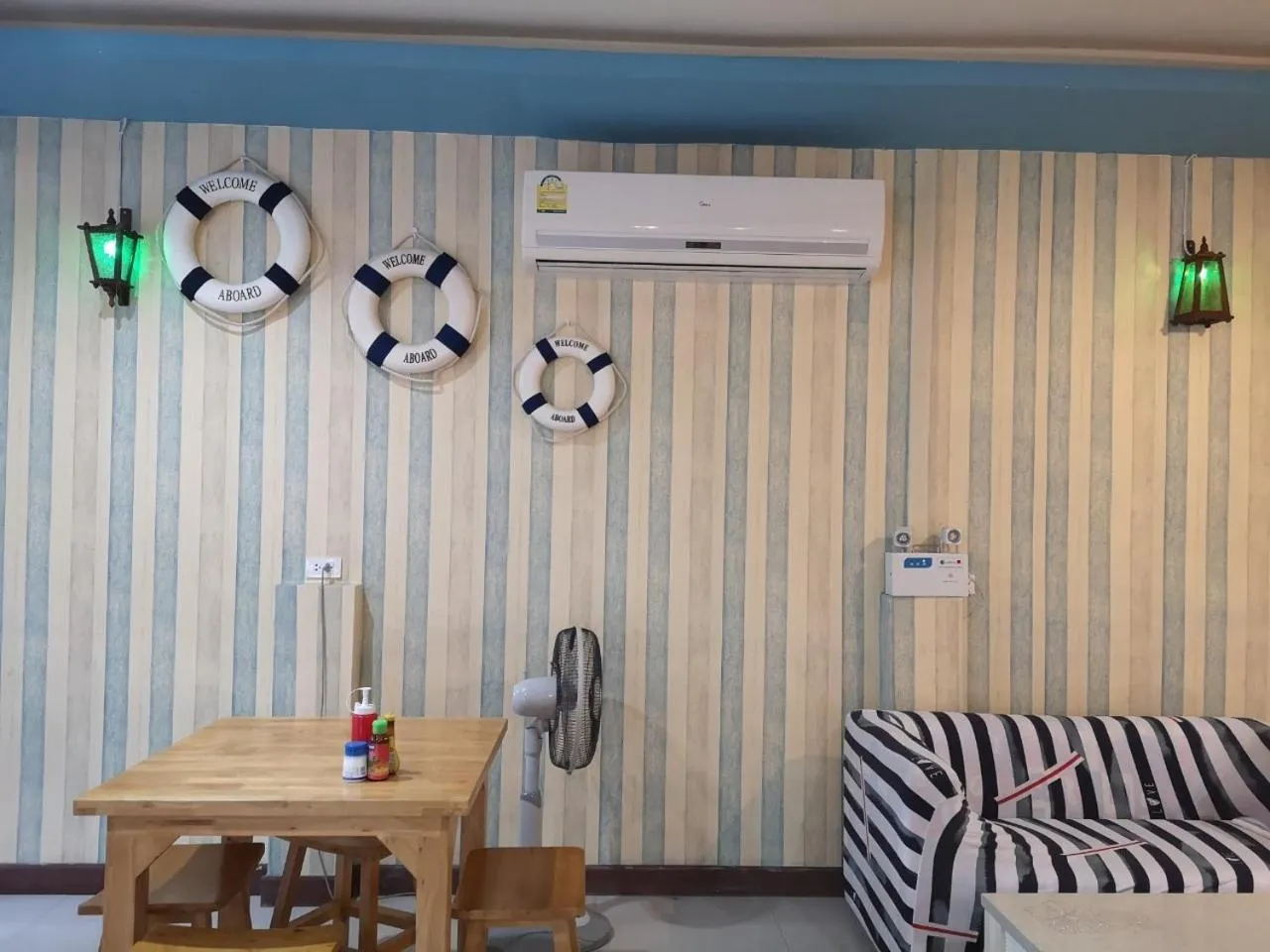 Lounge or bar in Everest Resort Samui - SHA Plus