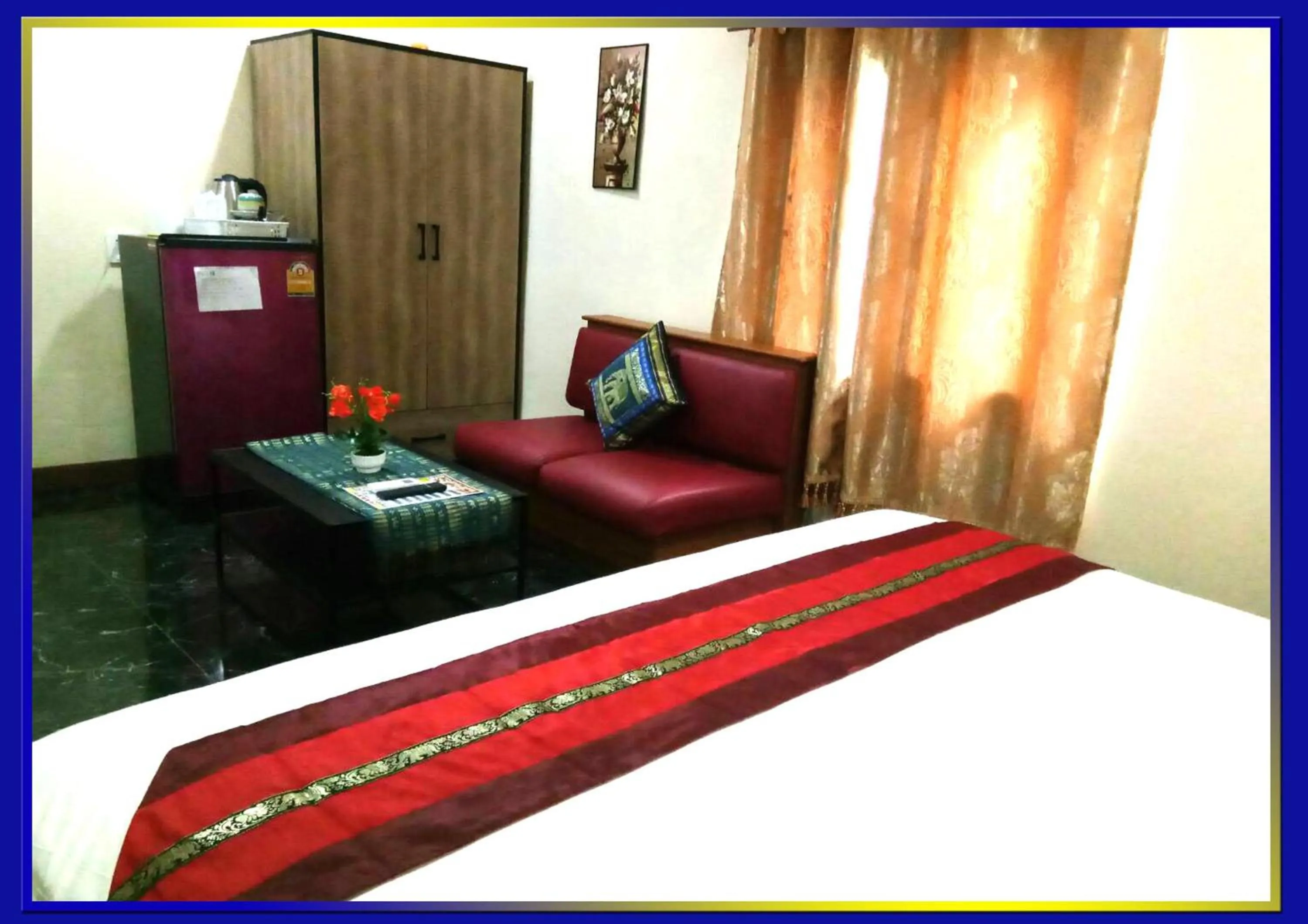 Coffee/tea facilities, Bed in Everest Resort Samui - SHA Plus