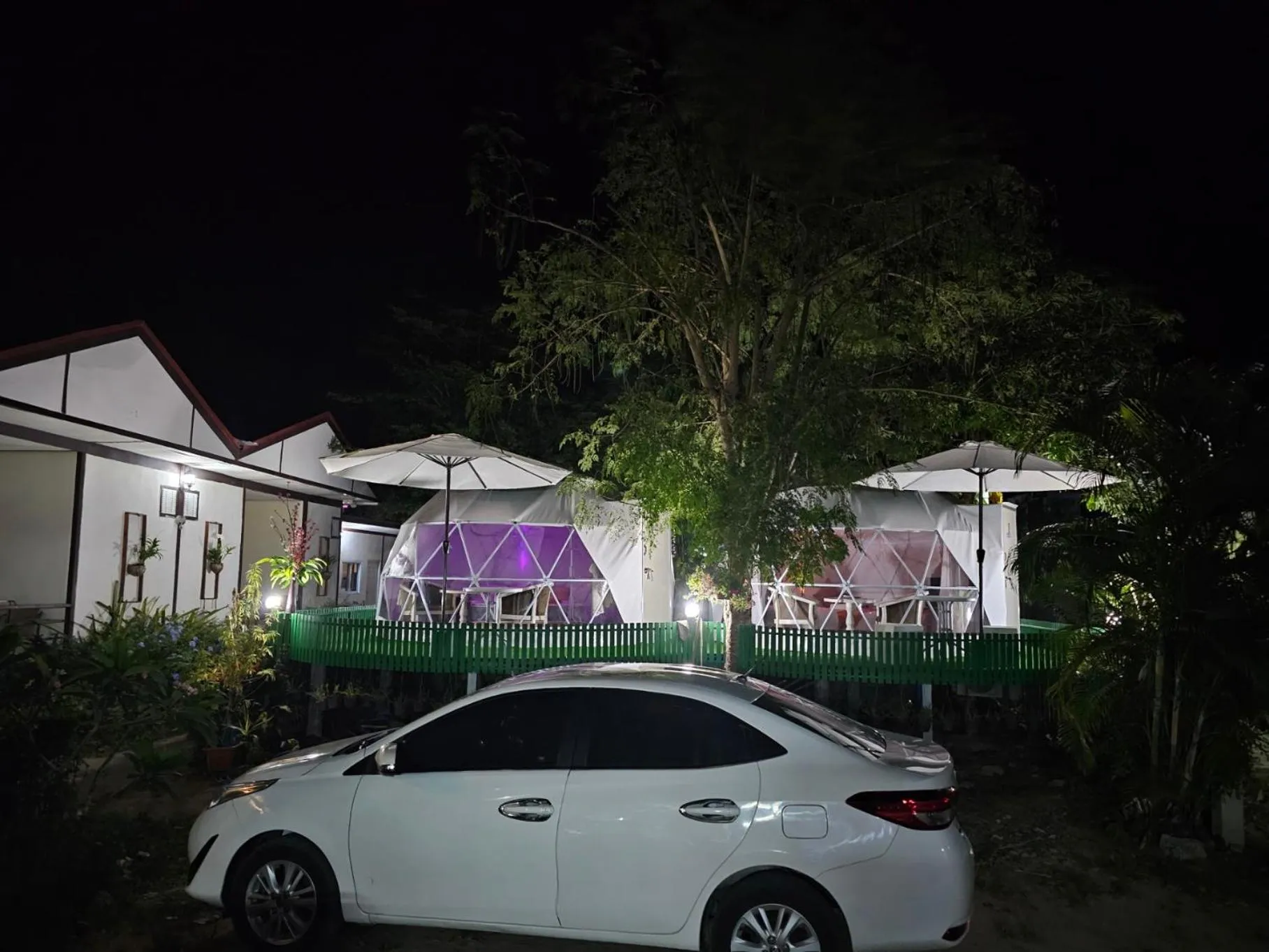 Parking in Everest Resort Samui - SHA Plus