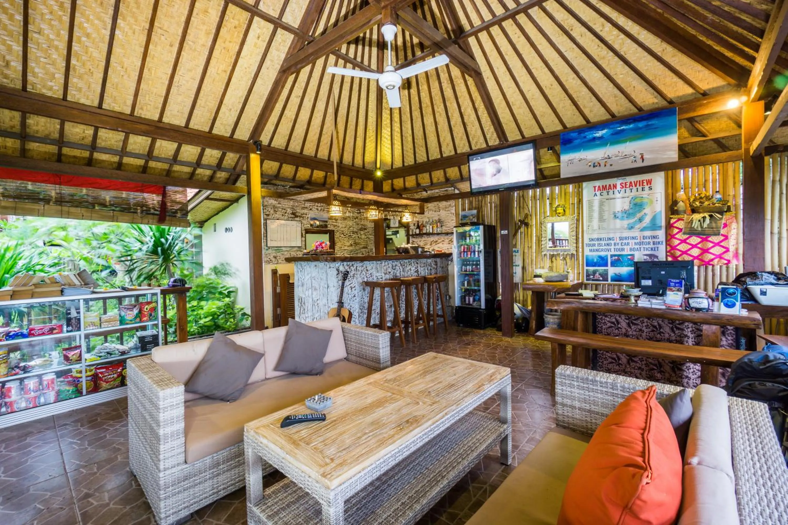 Lounge or bar in Grand Sea View Lembongan