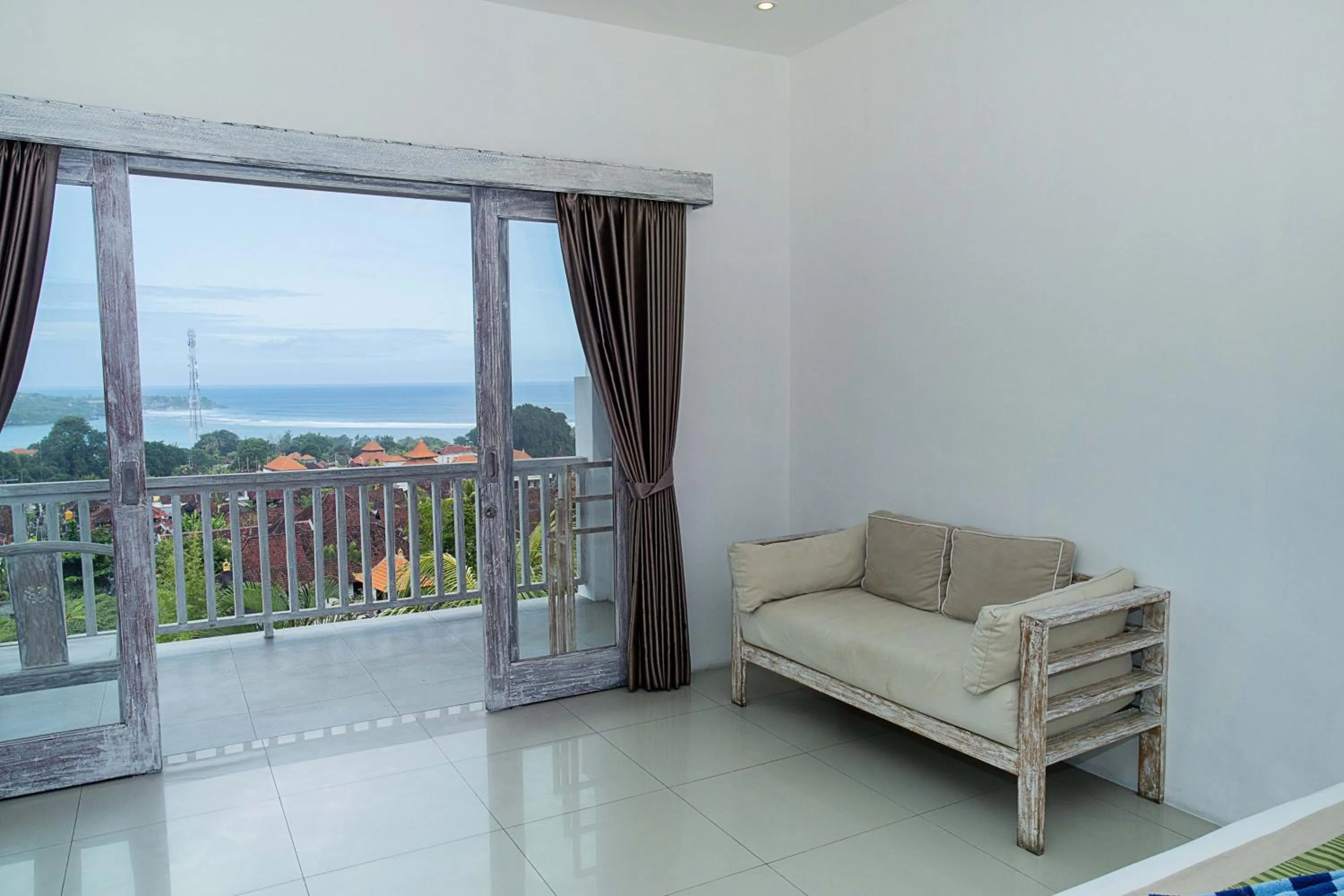 Balcony/Terrace in Grand Sea View Lembongan