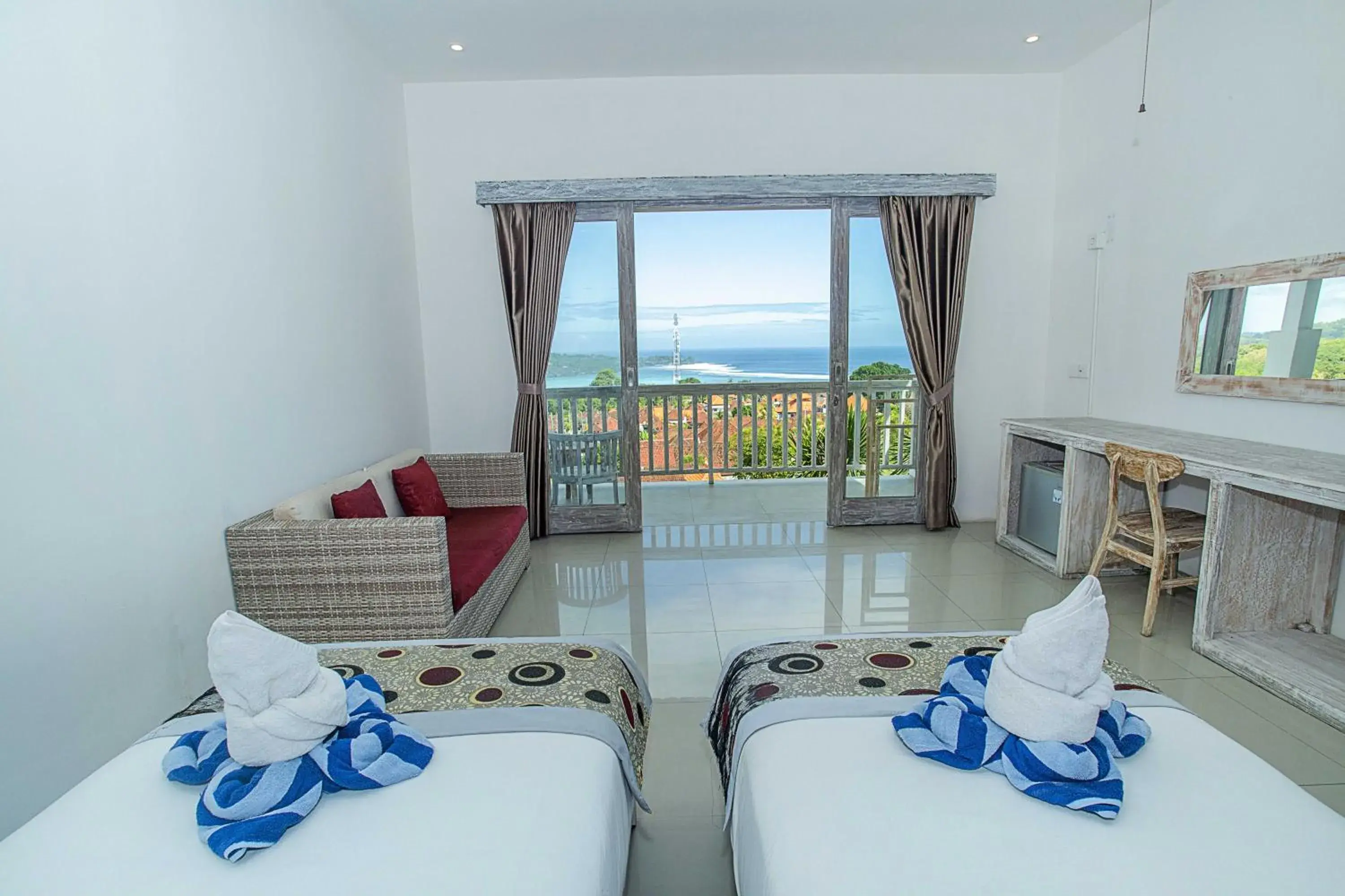 Grand Deluxe Room with Sea View in Grand Sea View Lembongan Grand Deluxe Room with Sea View in Grand Sea View Lembongan