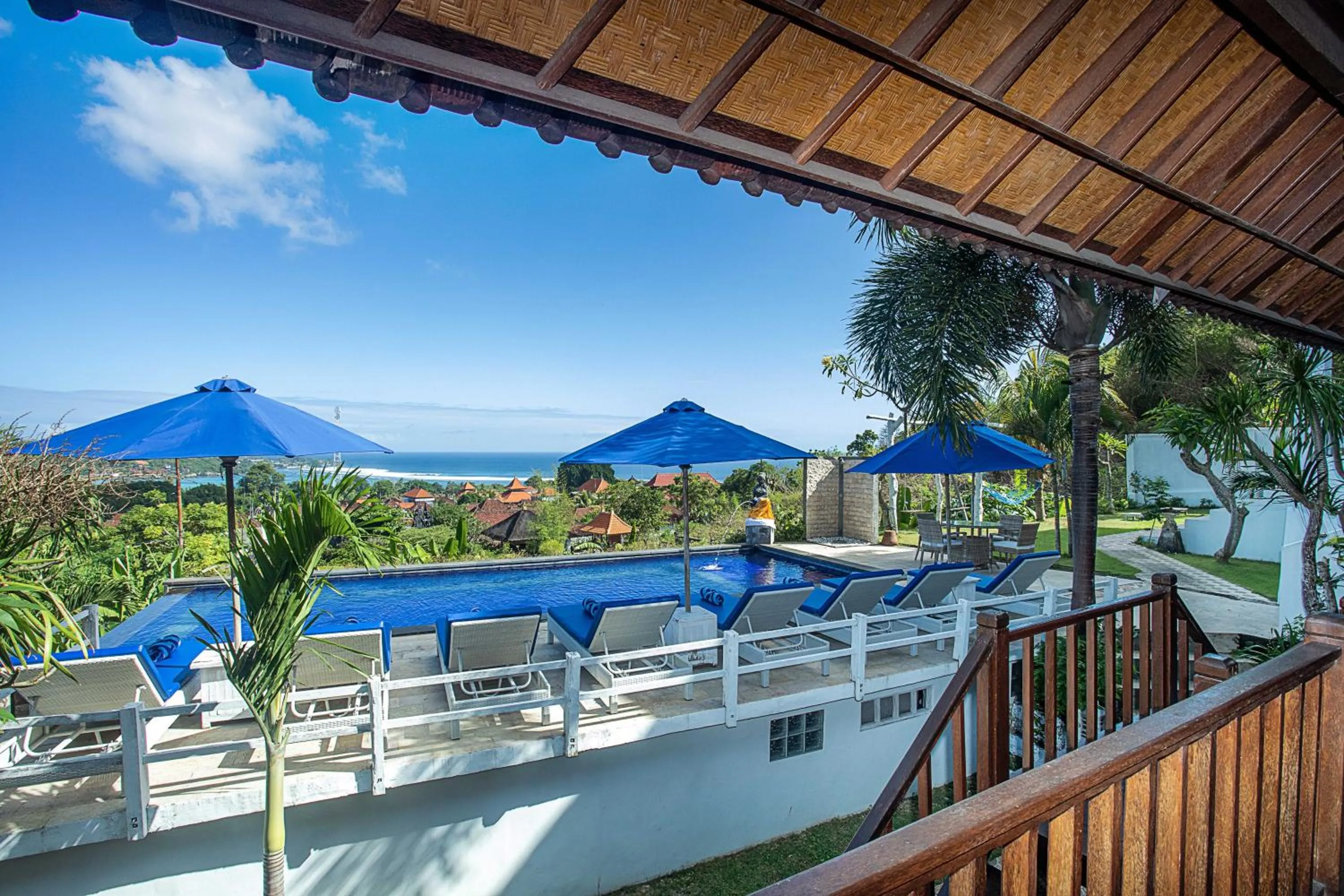 Swimming pool in Grand Sea View Lembongan