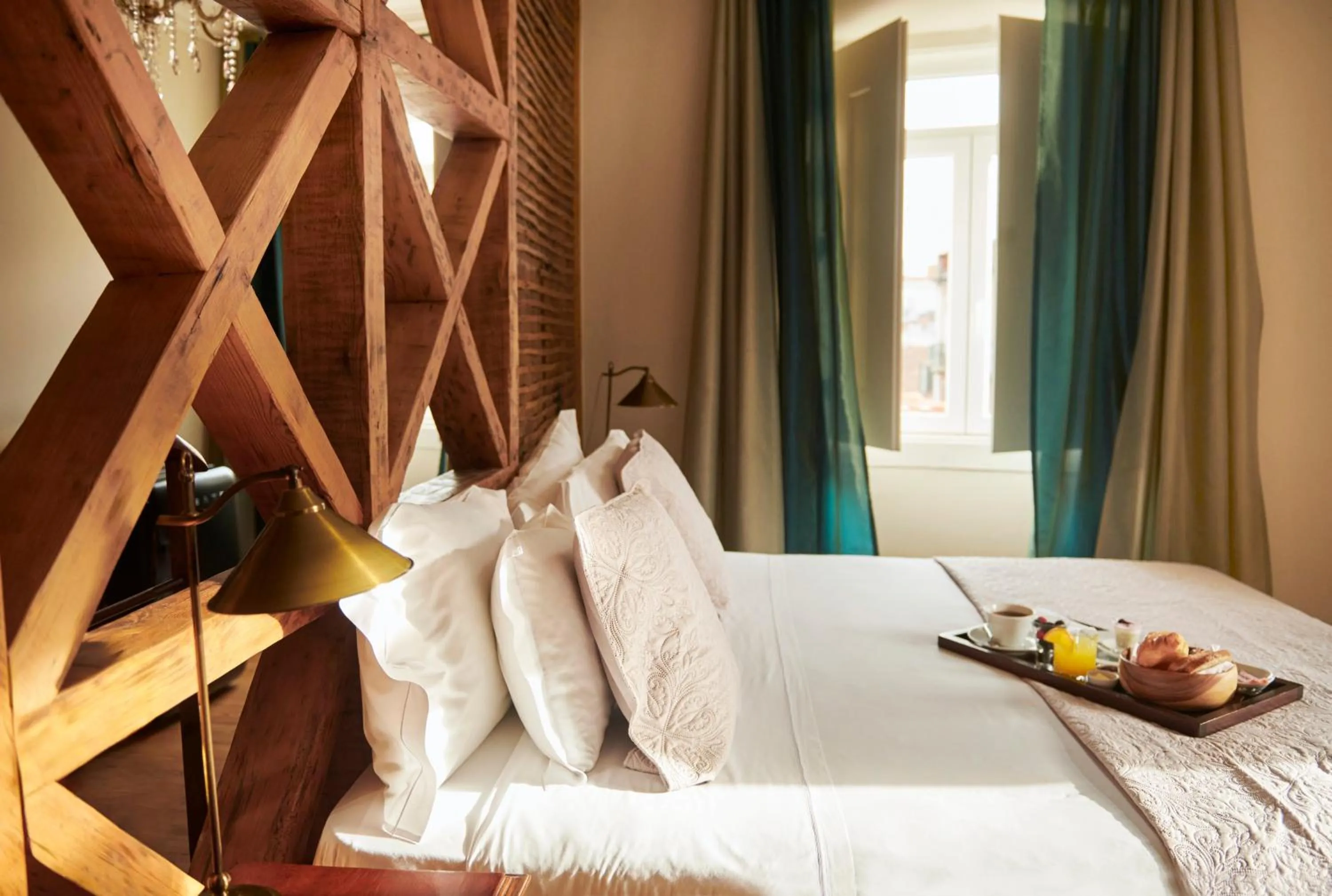 Bedroom, Bed in Hotel Alegria