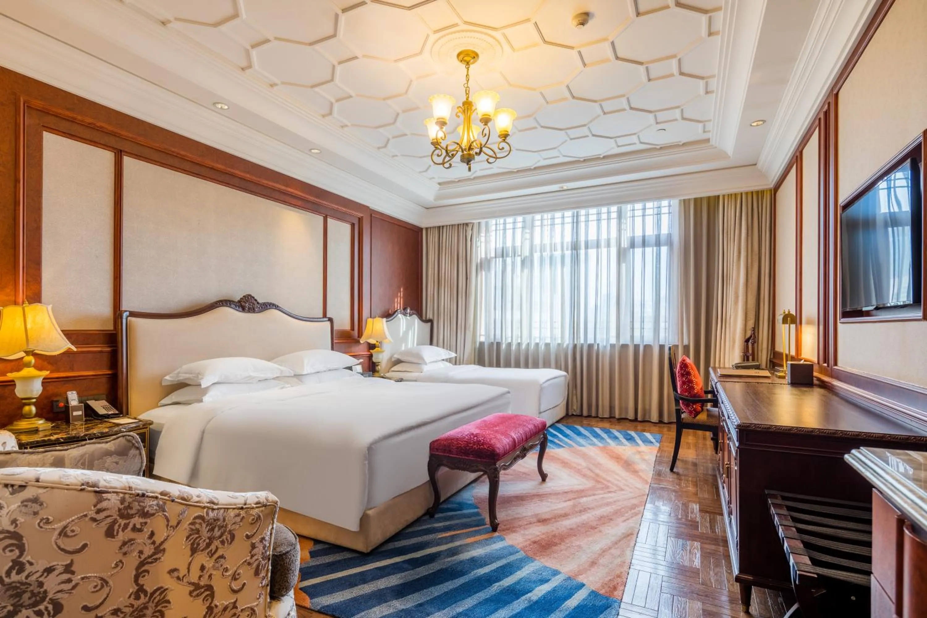 TV and multimedia, Bed in Shanghai Donghu Hotel - Shanghai Style Garden House