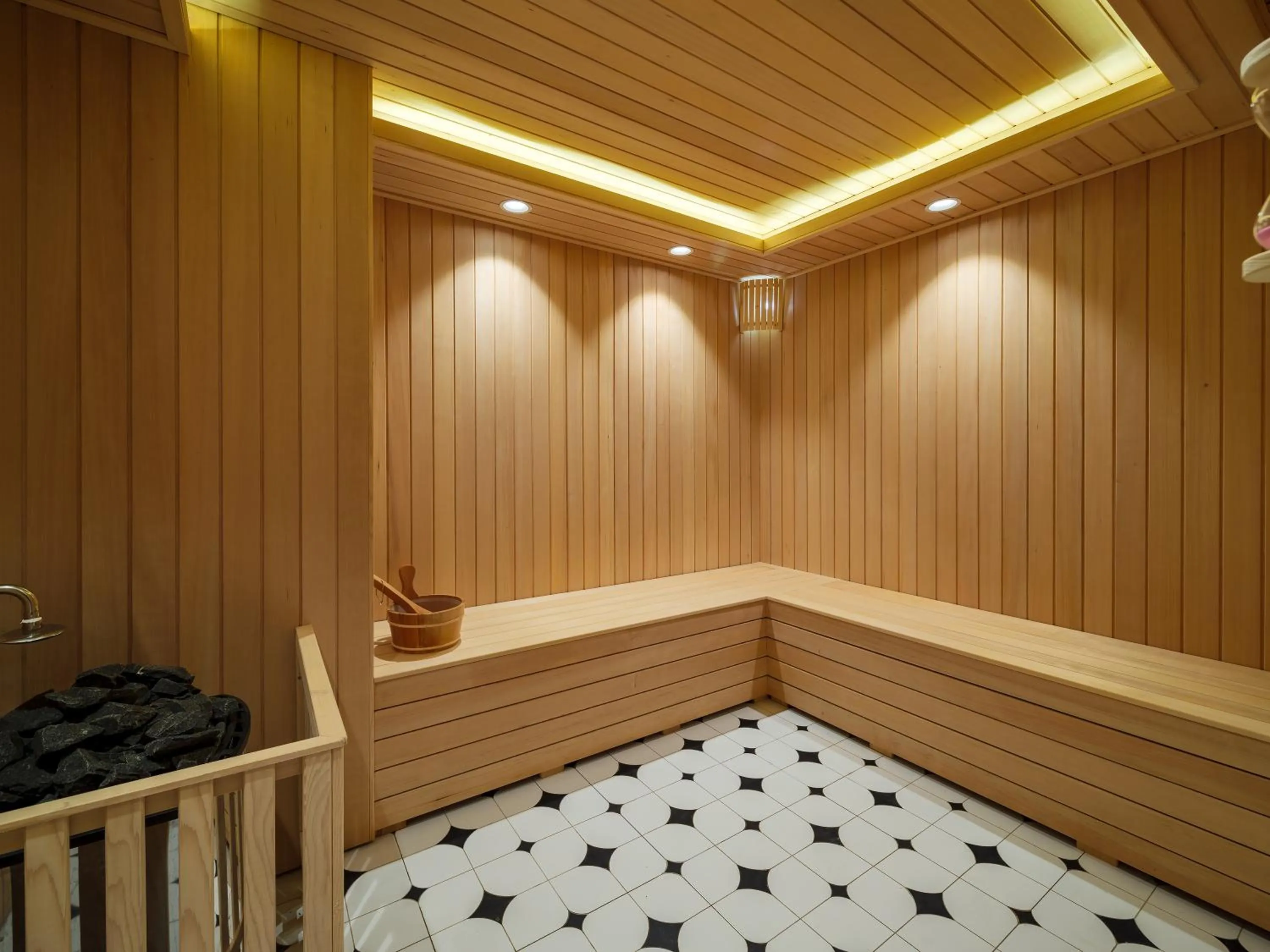 Sauna in Shanghai Donghu Hotel - Shanghai Style Garden House