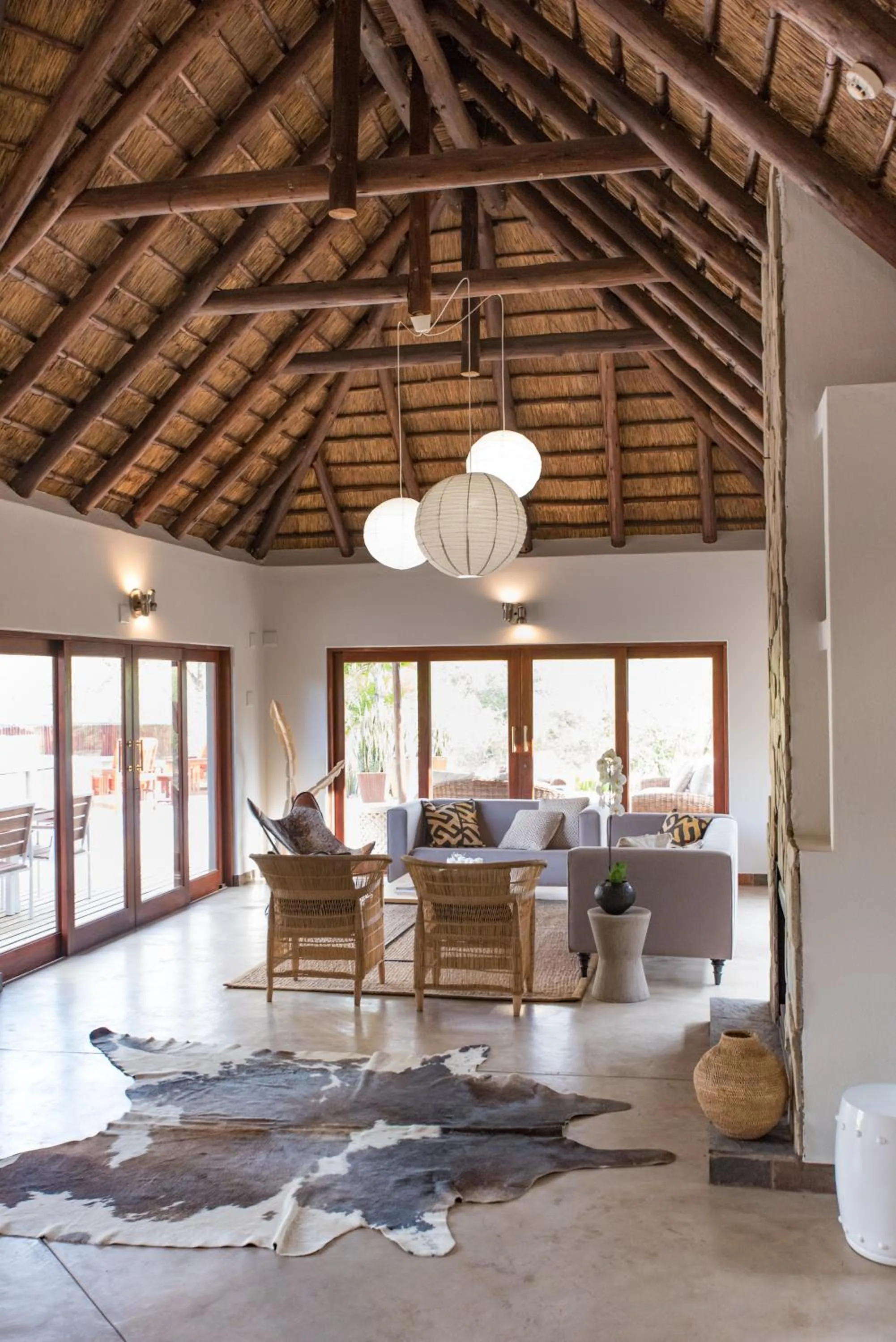Communal lounge/ TV room in Unembeza Boutique Lodge & Spa
