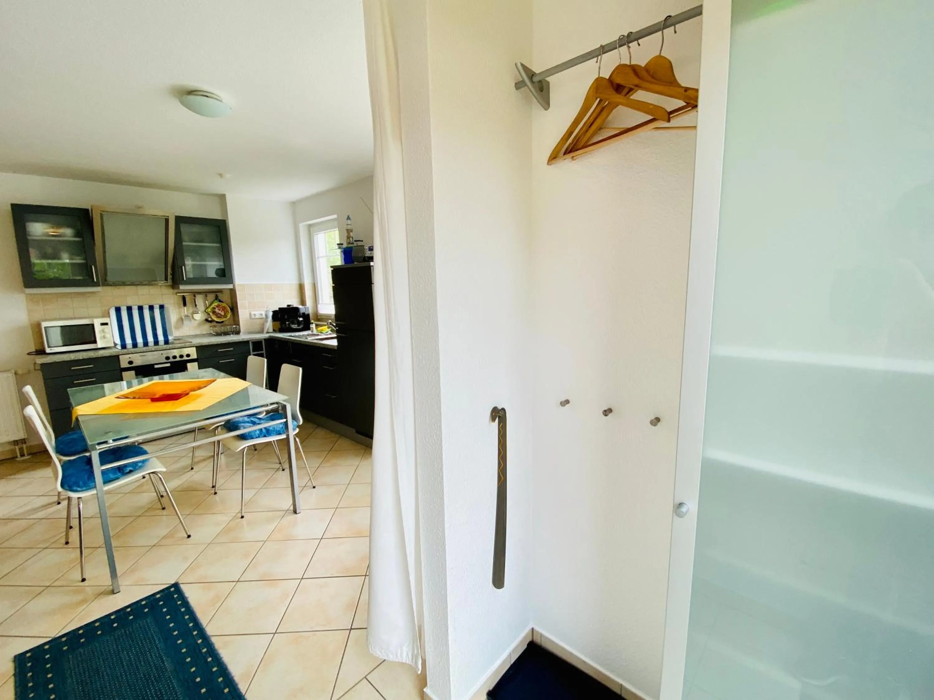 Kitchen or kitchenette in Dünenresidenz Karlshagen - Ferienwohnung Ginsterweg