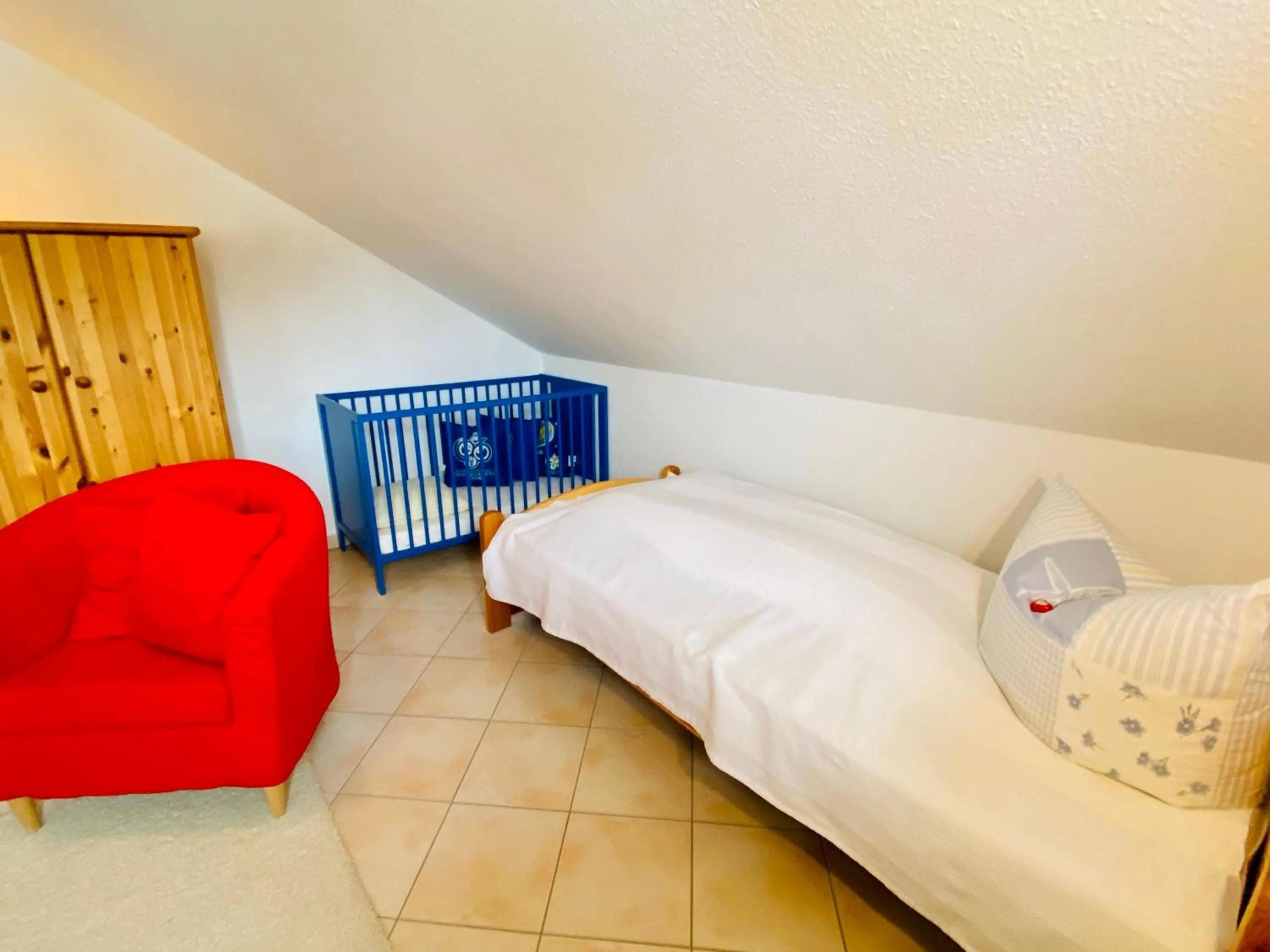 Bed in Dünenresidenz Karlshagen - Ferienwohnung Ginsterweg
