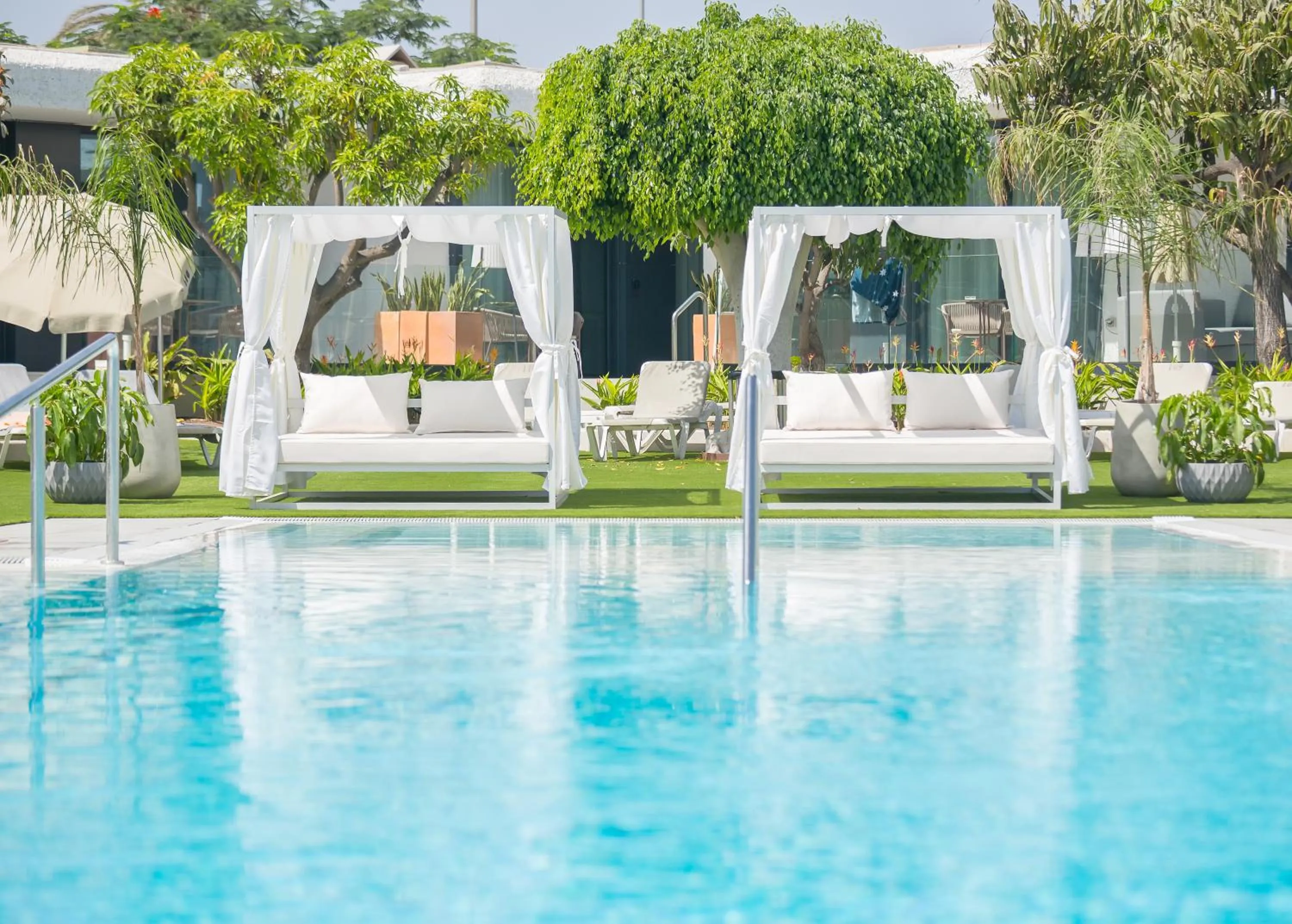 Pool view in Bungalows Doña Rosa