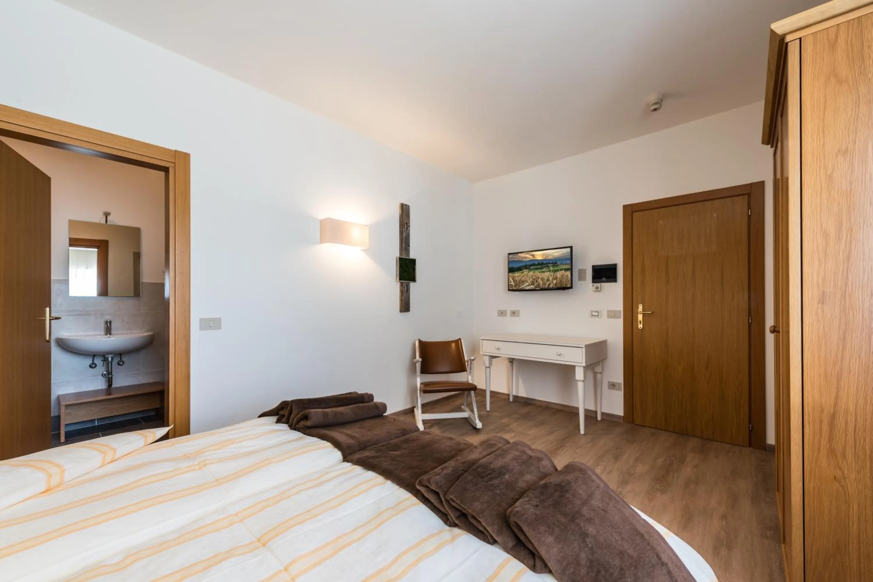 Photo of the whole room in Hotel Paradiso