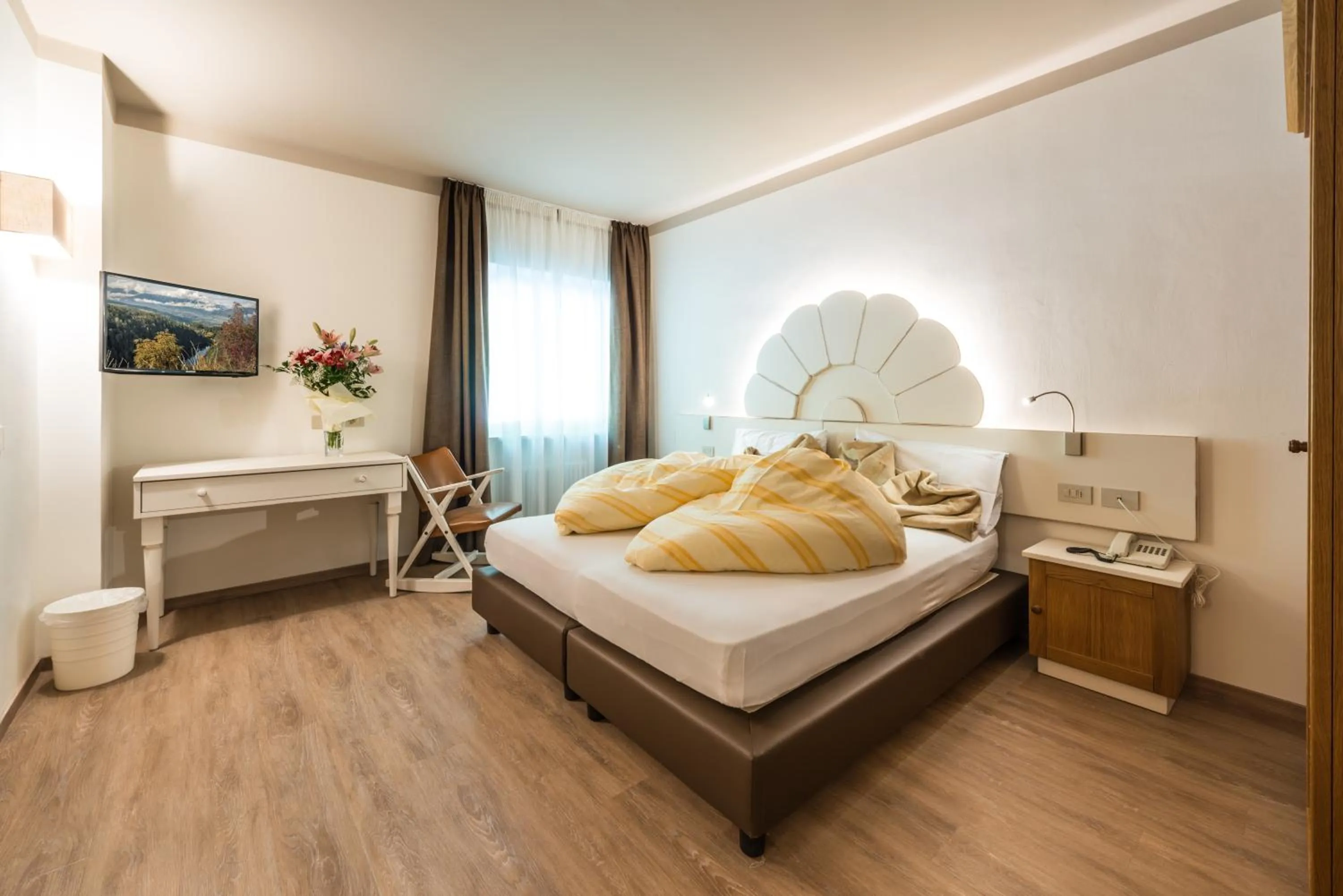 Photo of the whole room in Hotel Paradiso