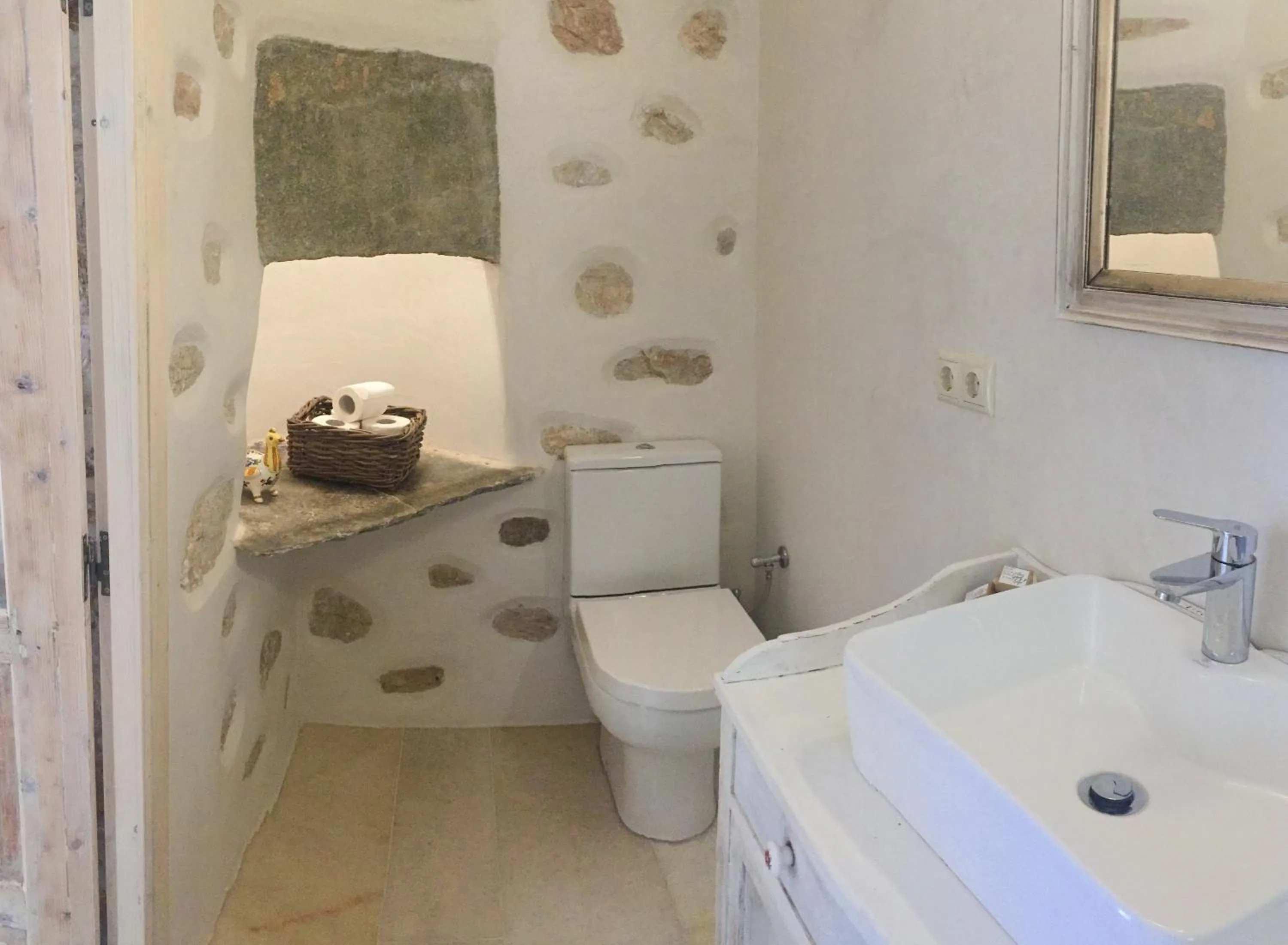 Bathroom in Good Life Greece Eco Villas