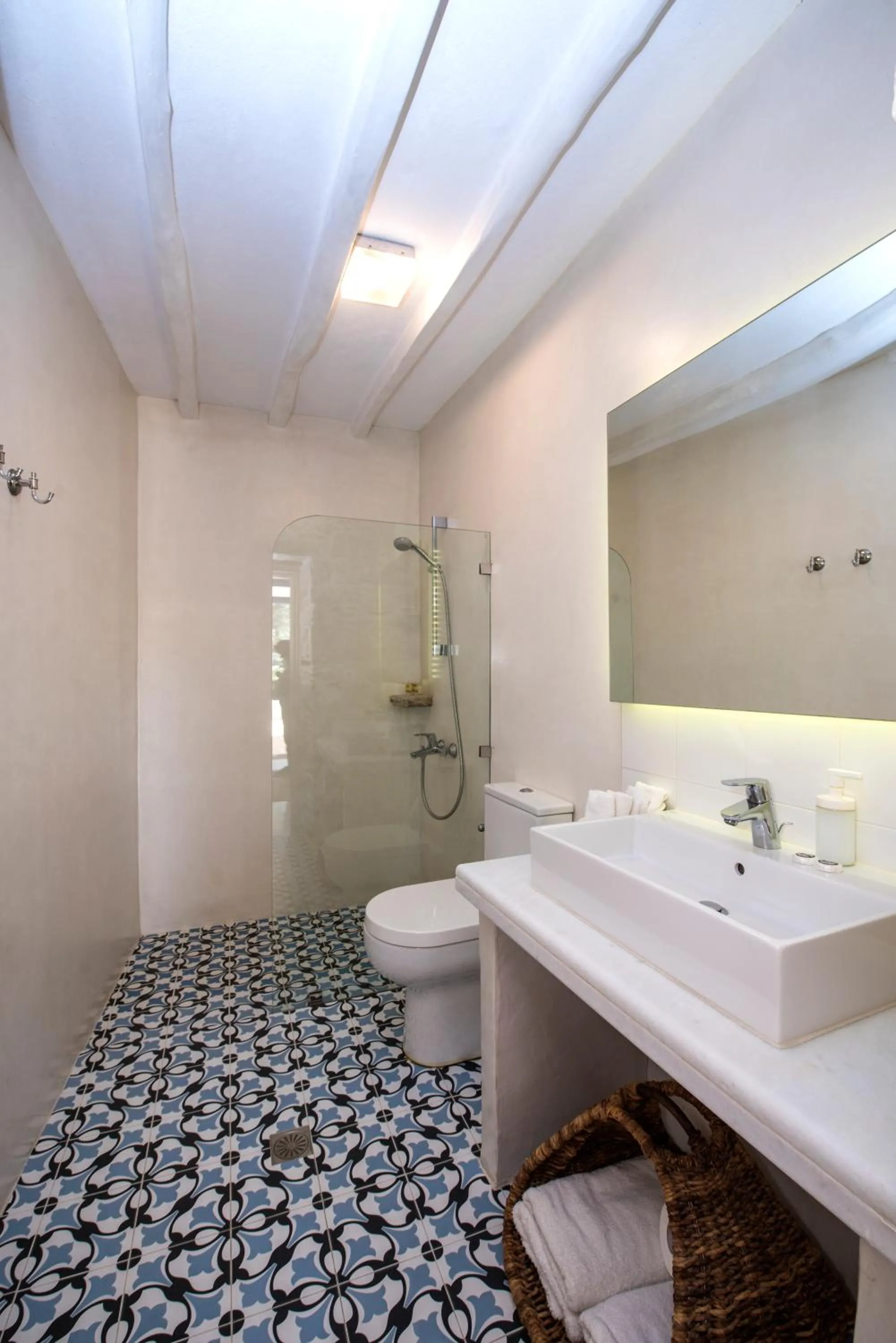 Shower in Good Life Greece Eco Villas