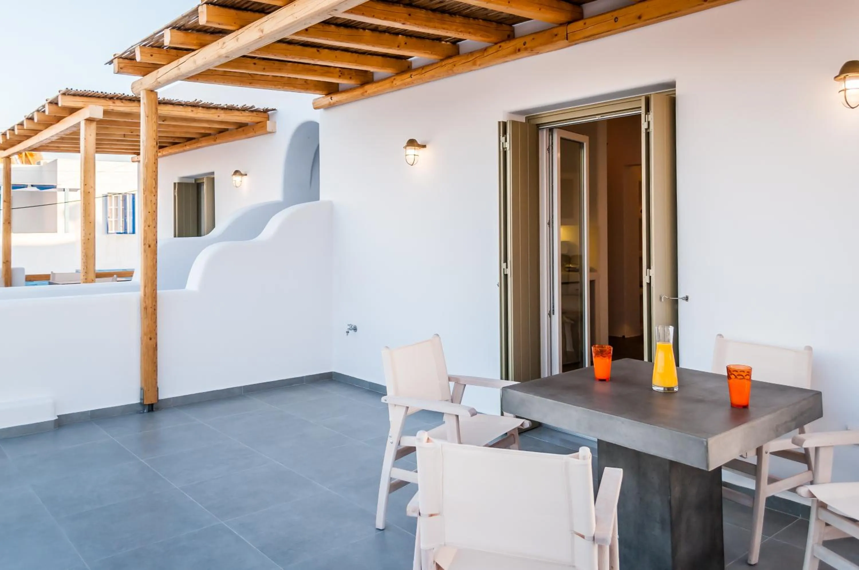 Balcony/Terrace in Vilos Suites