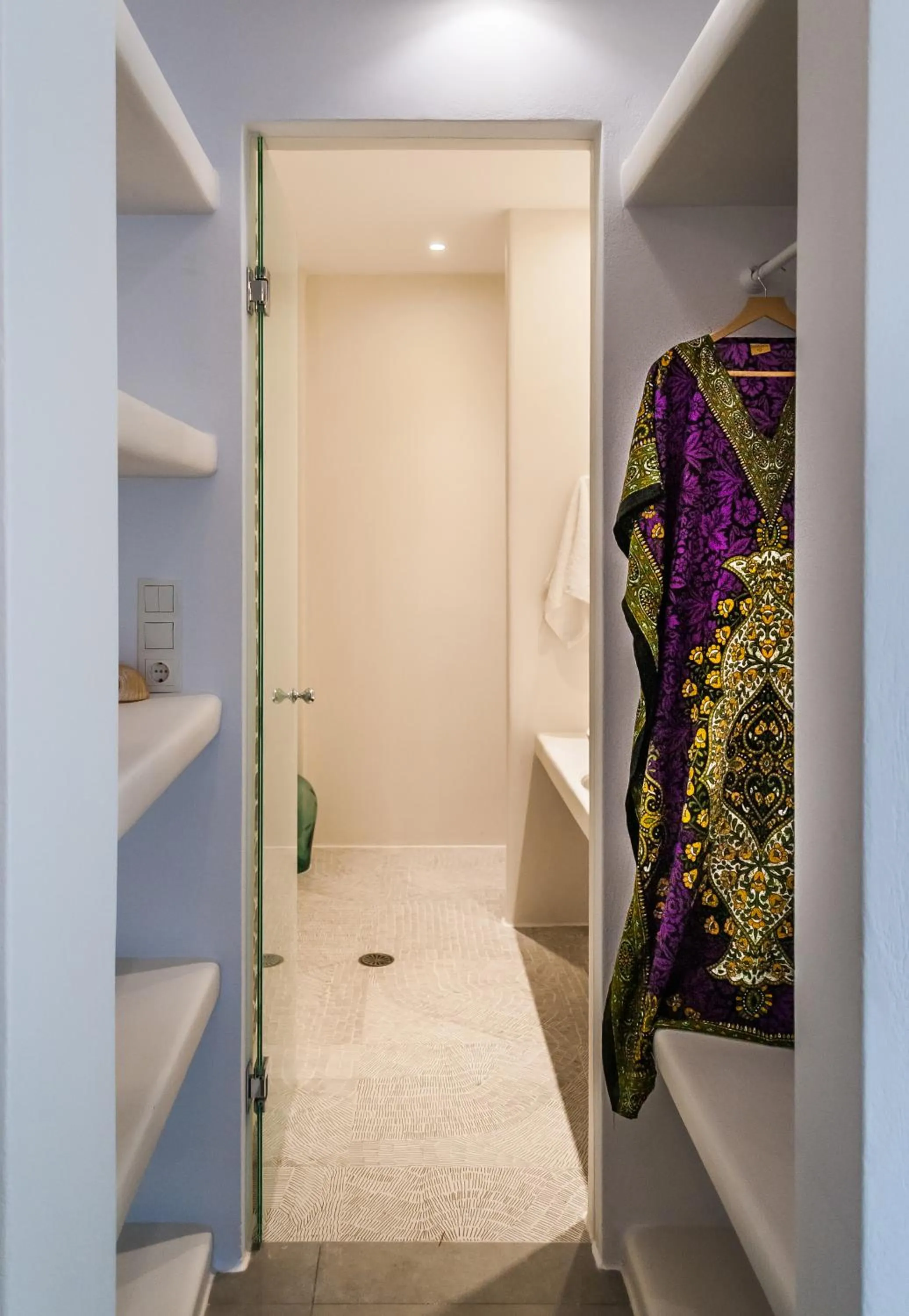 Photo of the whole room in Vilos Suites