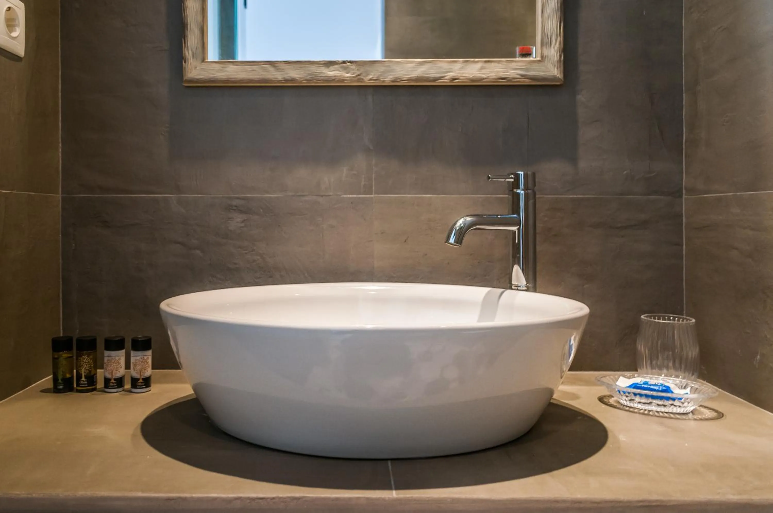 Bathroom in Vilos Suites