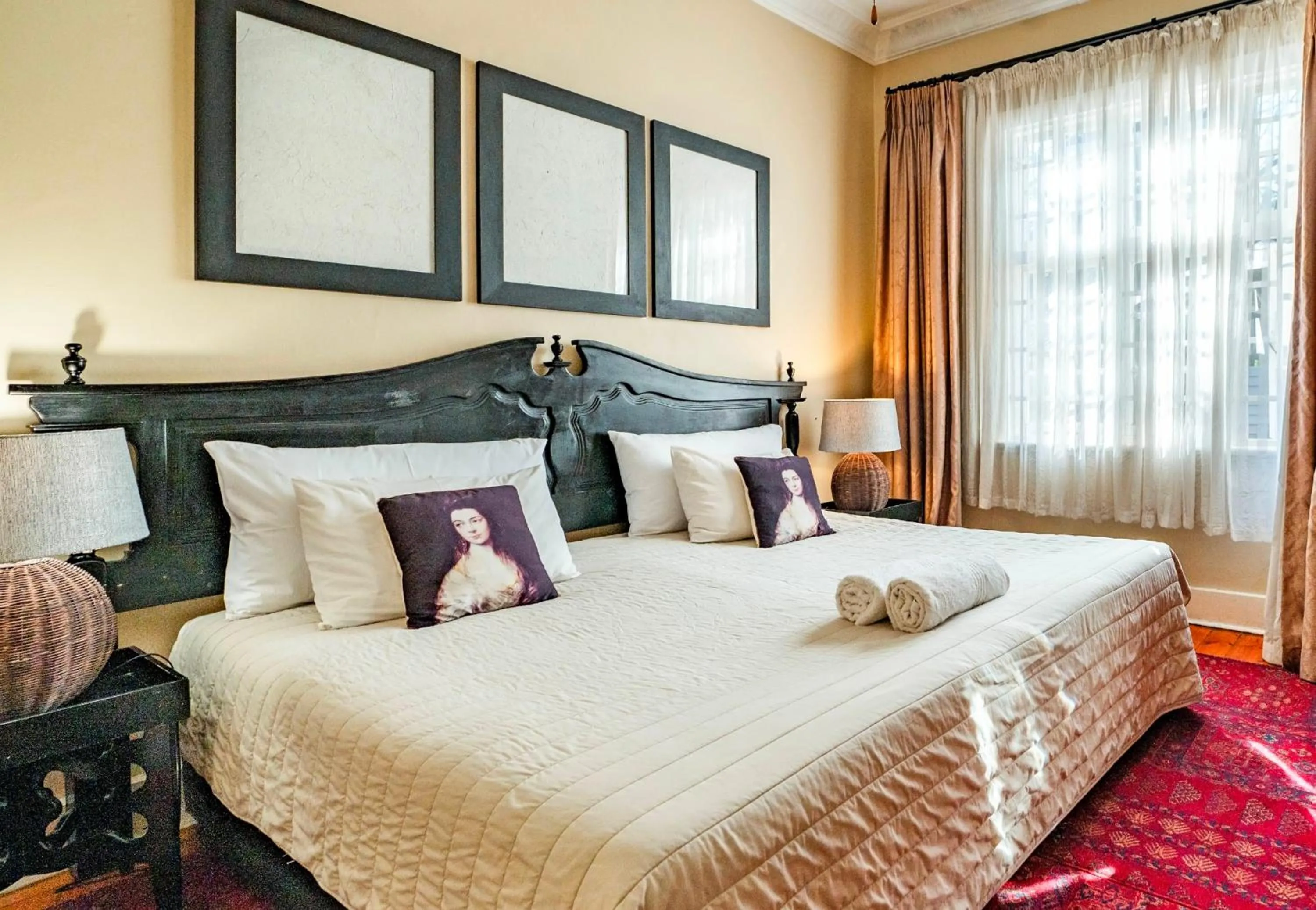 Bed in The Village in Hatfield