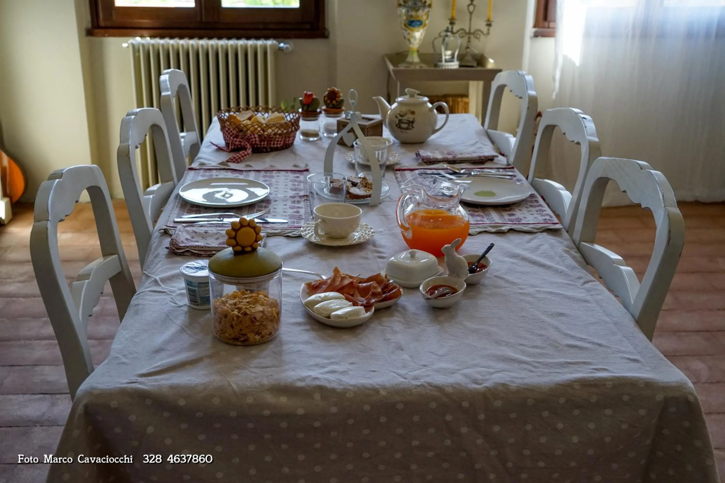 Communal lounge/ TV room in Il Bosso di Toscana