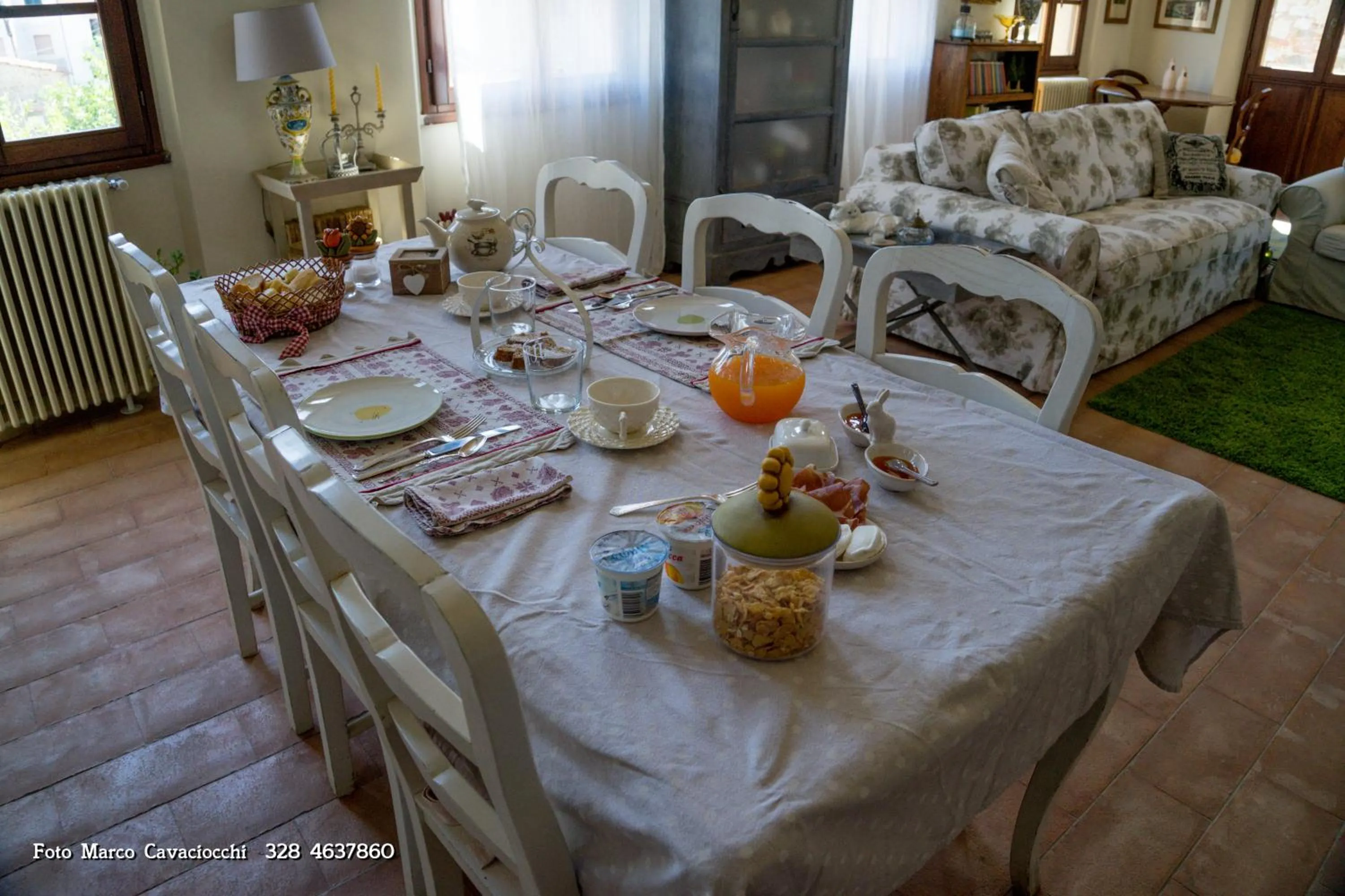 Communal lounge/ TV room in Il Bosso di Toscana