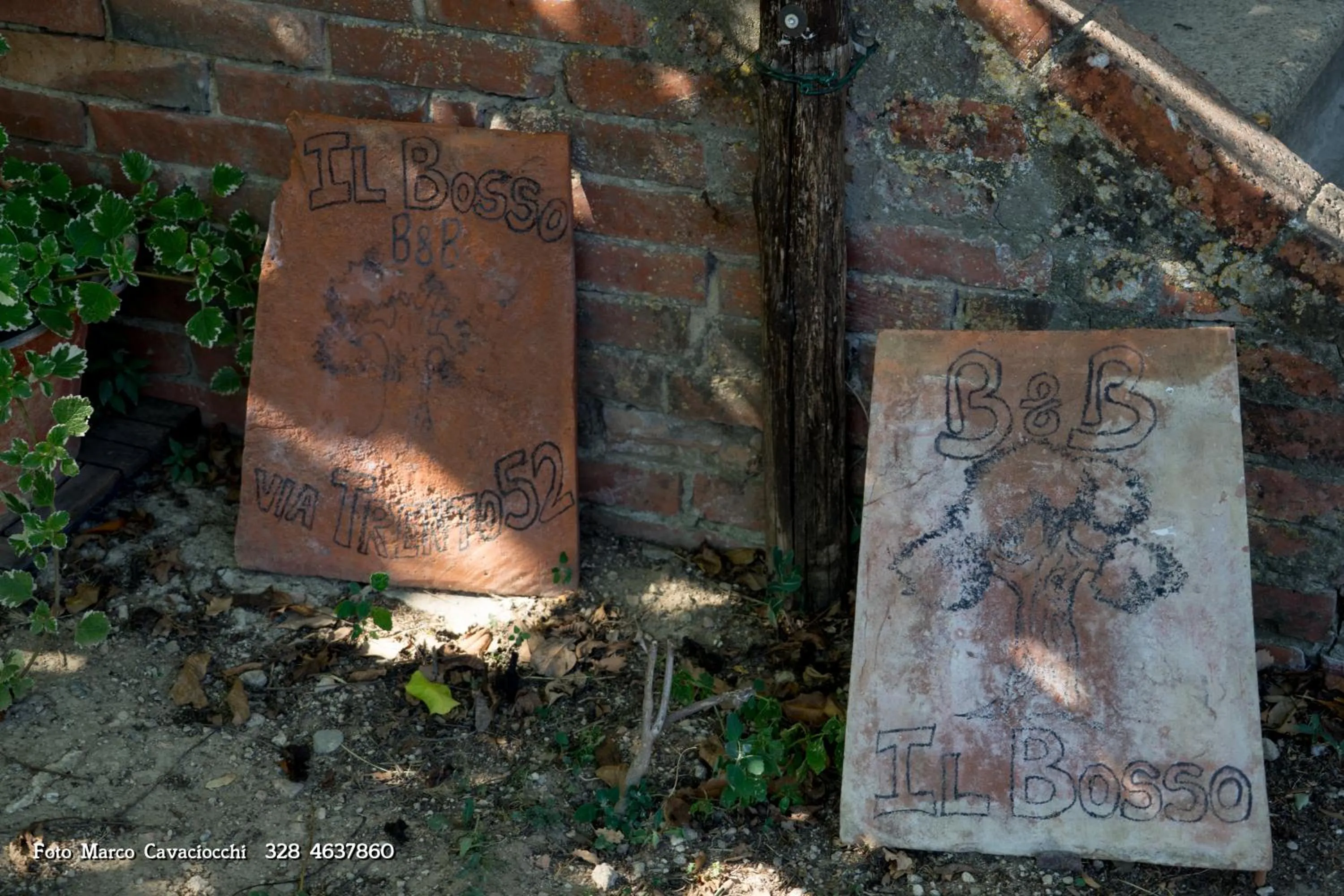 Decorative detail in Il Bosso di Toscana