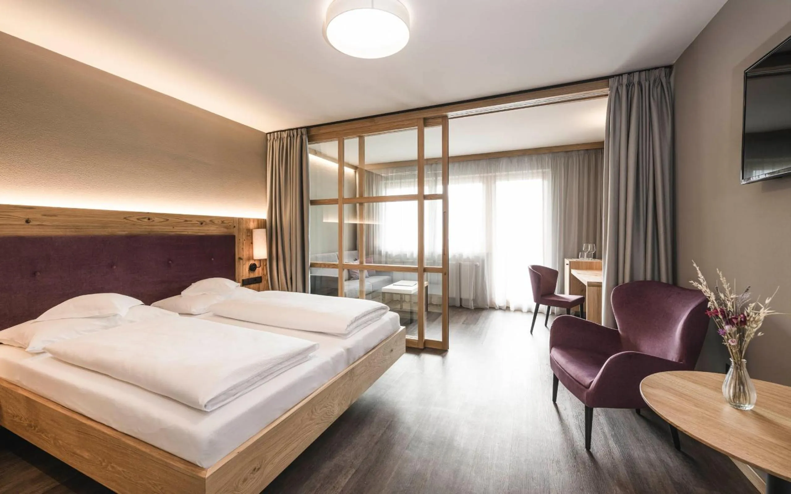 Photo of the whole room, Bed in Familienhotel Viktoria