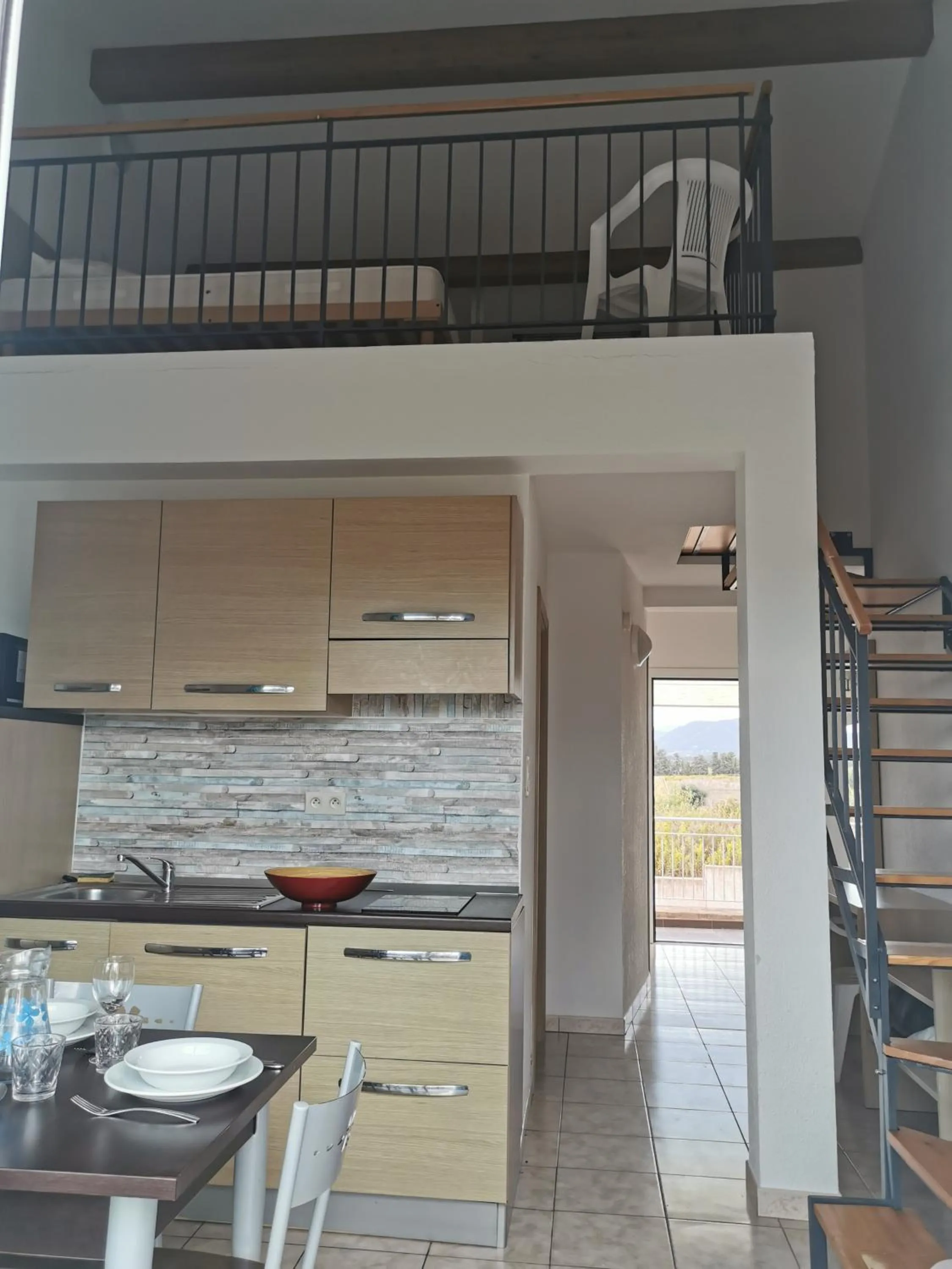 Kitchen or kitchenette in Terres de France - Les Hauts du Maquis