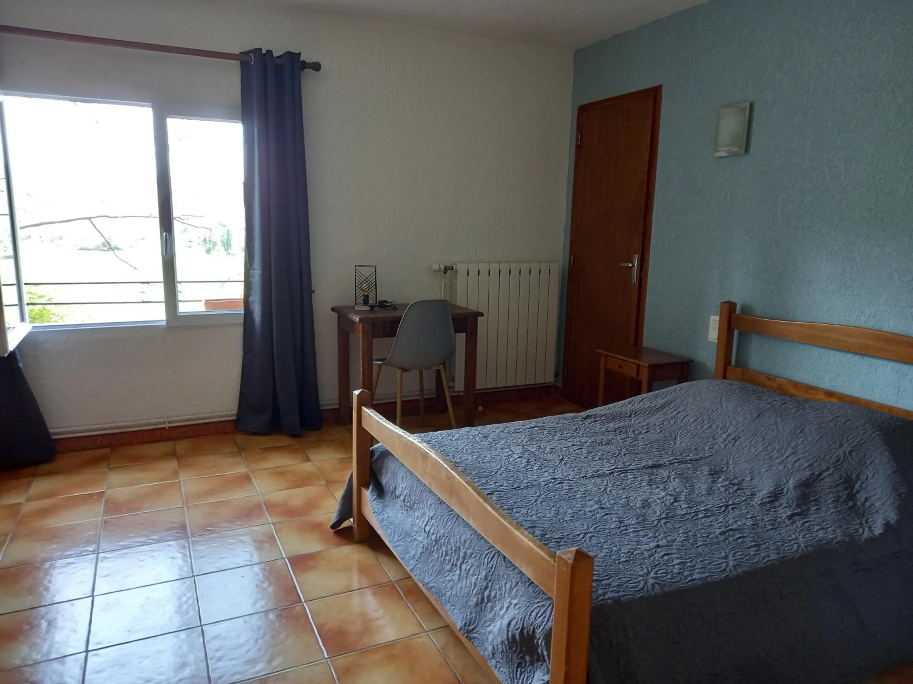 Bed in Chambres d'hôtes Domaine de Pélissols