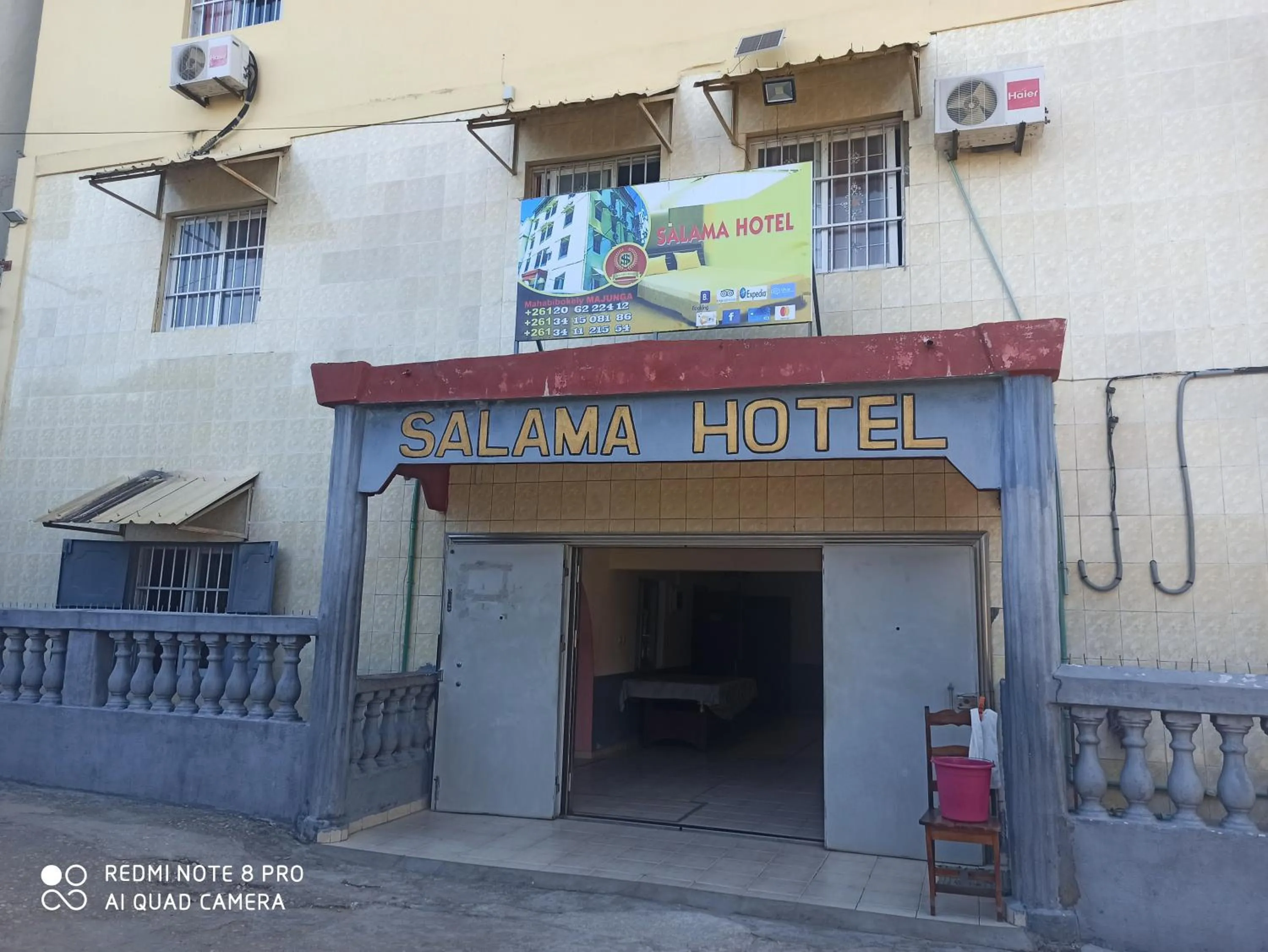 Facade/entrance in Salama Hôtel Majunga