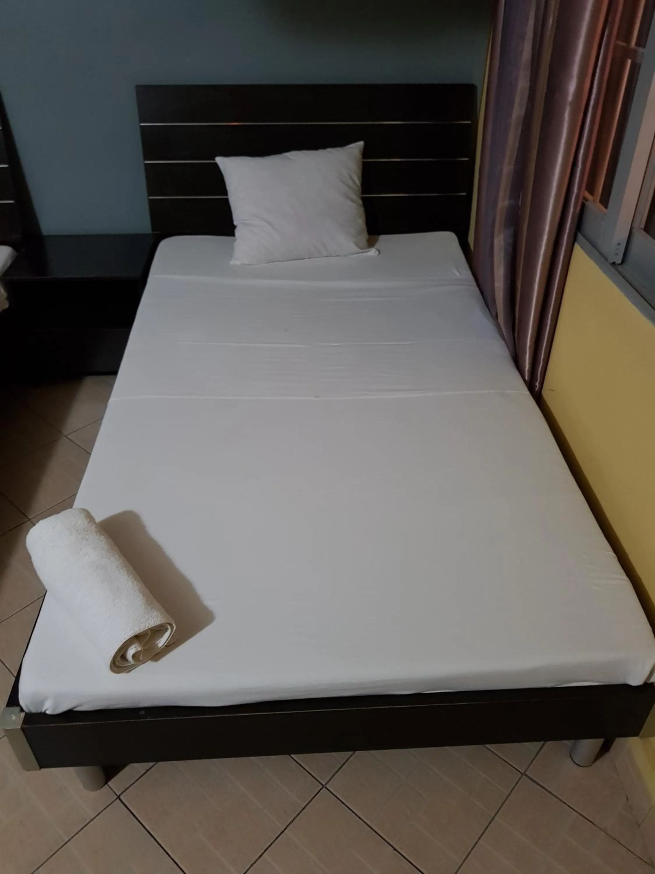 Bedroom, Bed in Salama Hôtel Majunga