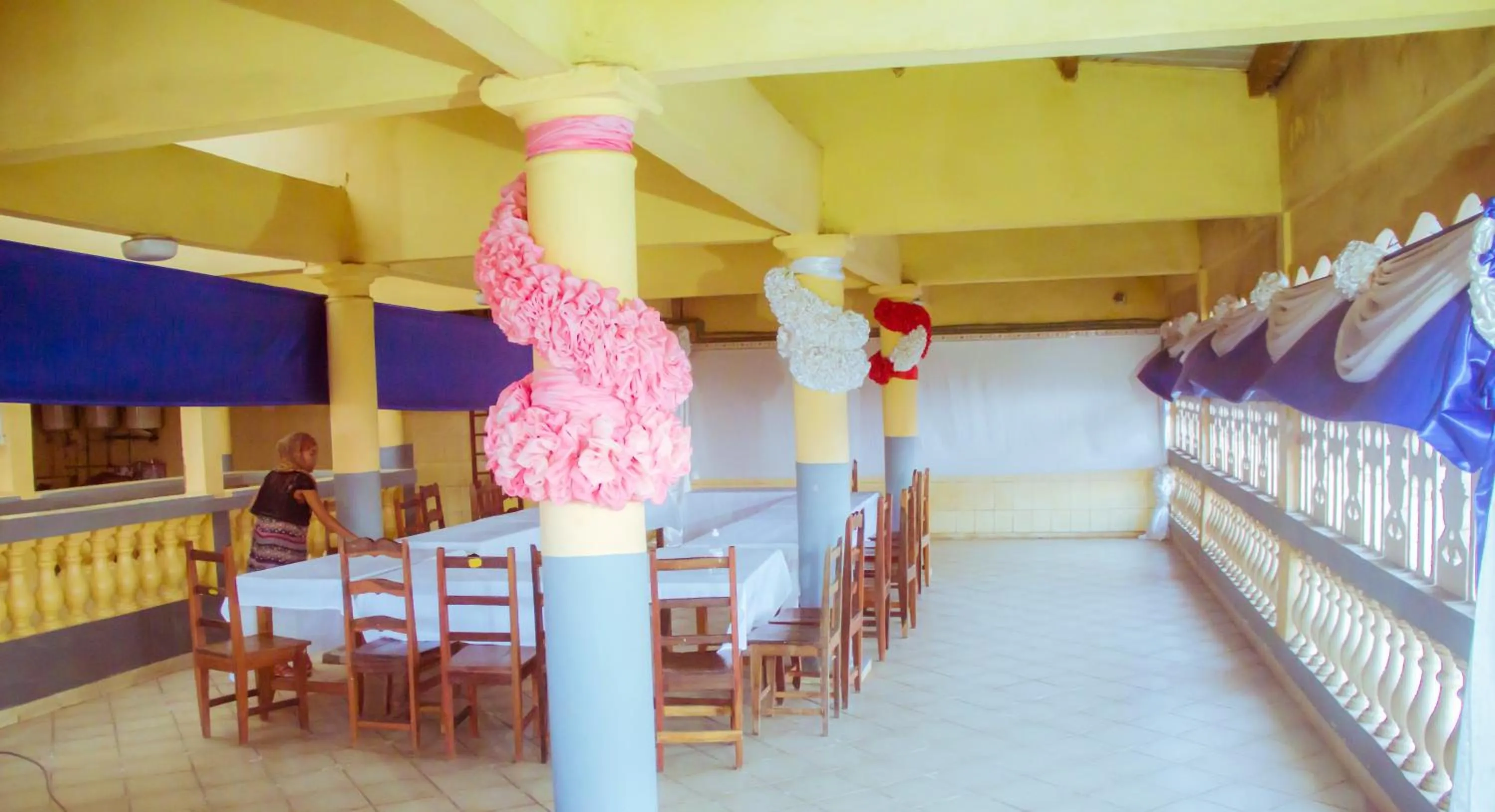 Dining area in Salama Hôtel Majunga