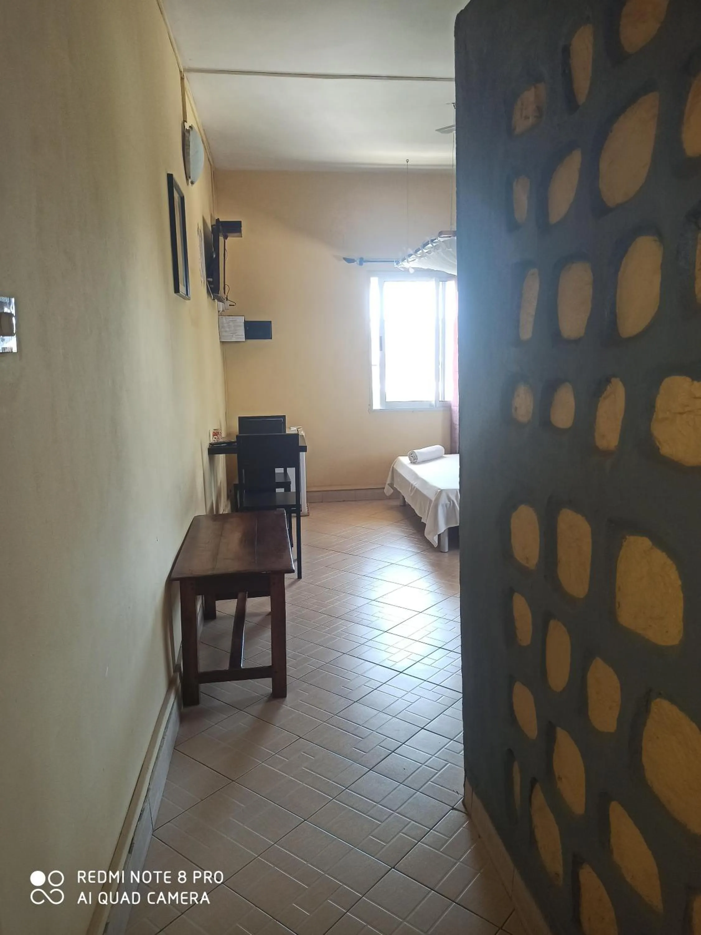 Seating area, Bed in Salama Hôtel Majunga