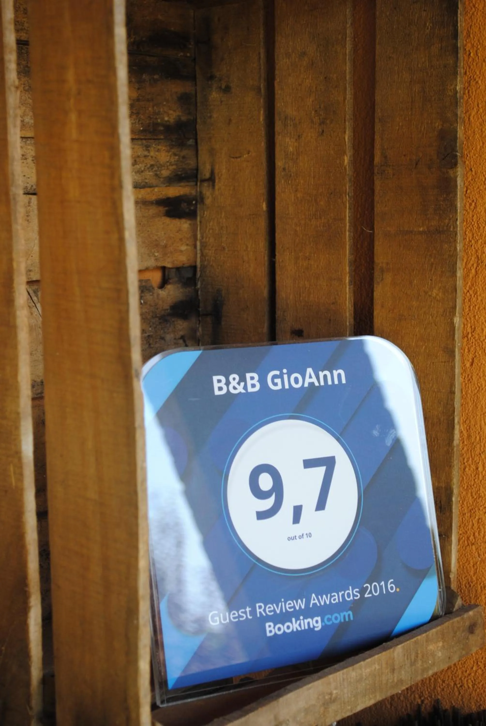 Certificate/Award in B&B GioAnn