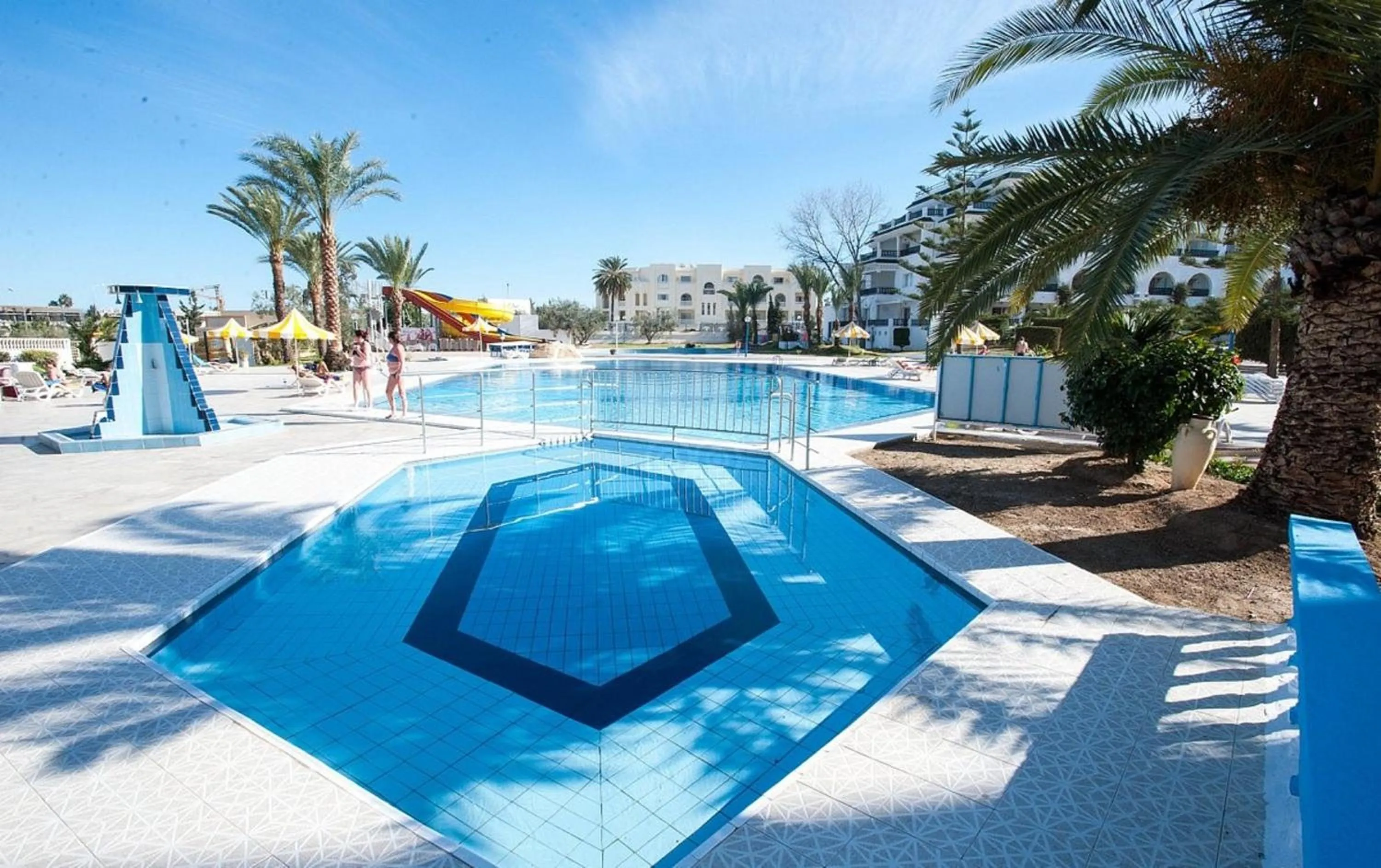 Swimming pool in Riviera Hotel - Family only