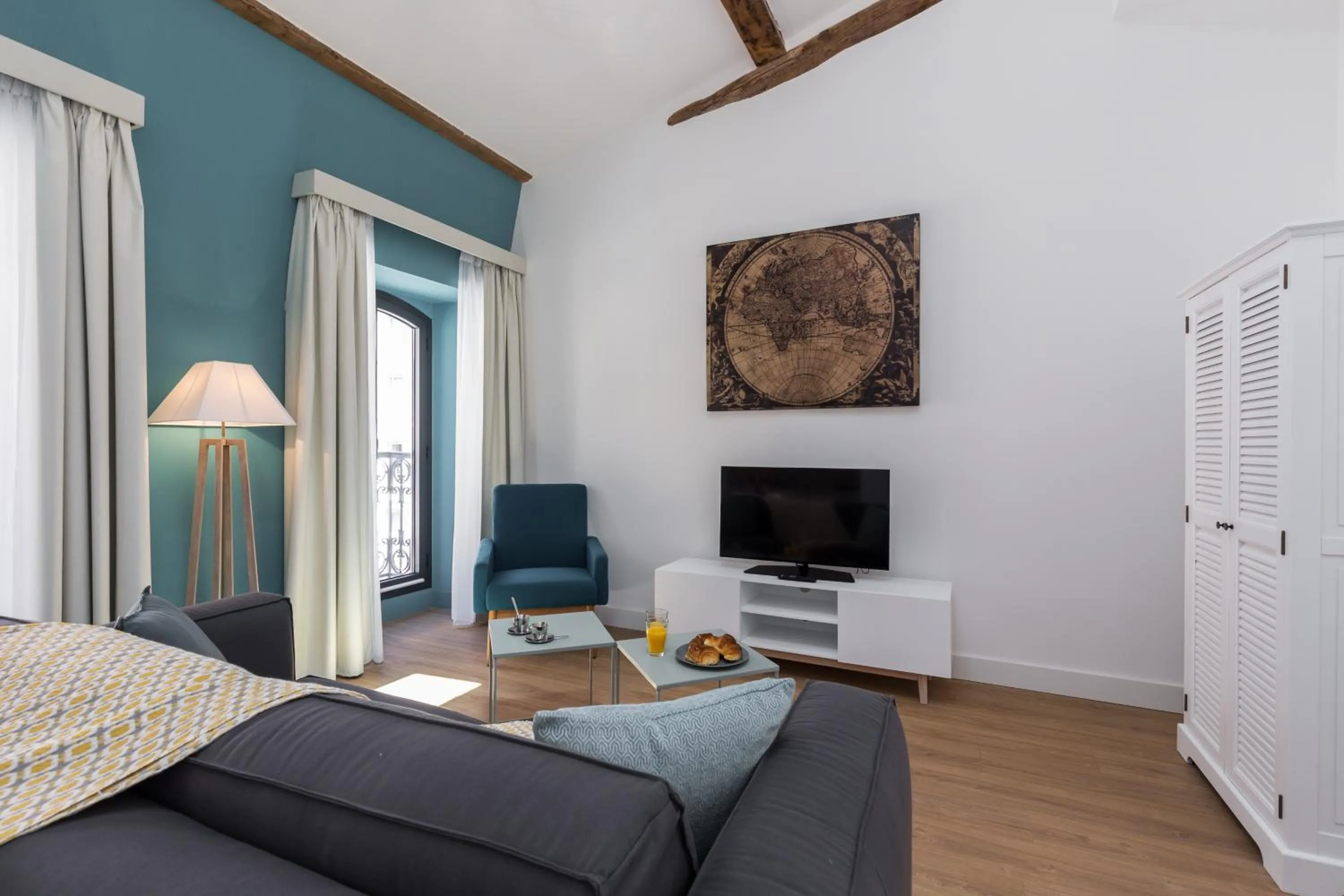One-Bedroom Apartment in Florella Antibes Apartment
