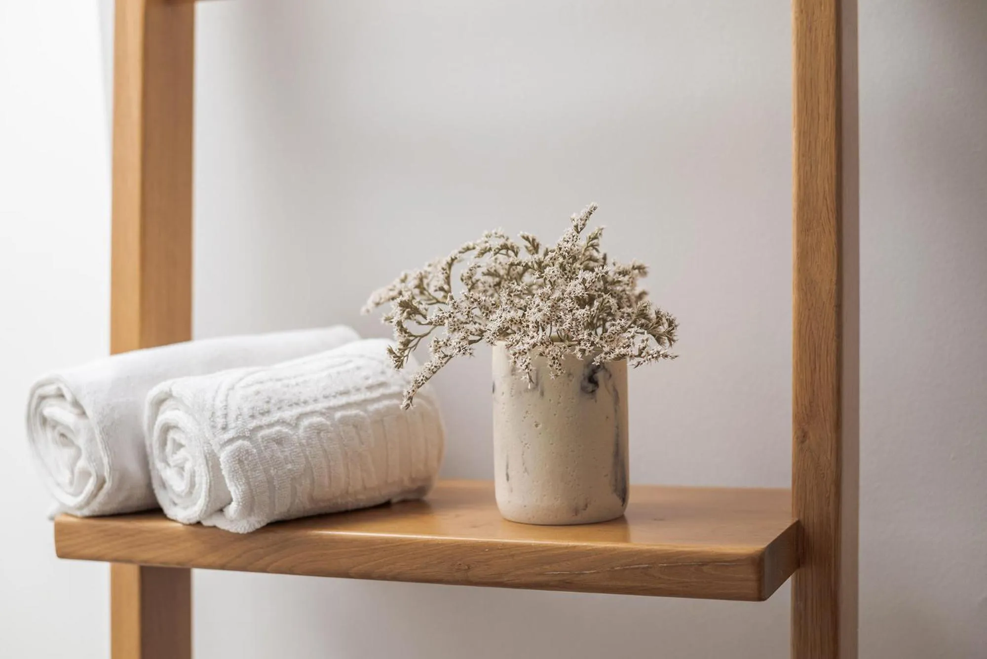 Decorative detail, Bed in Oporto Maison Alves da Veiga