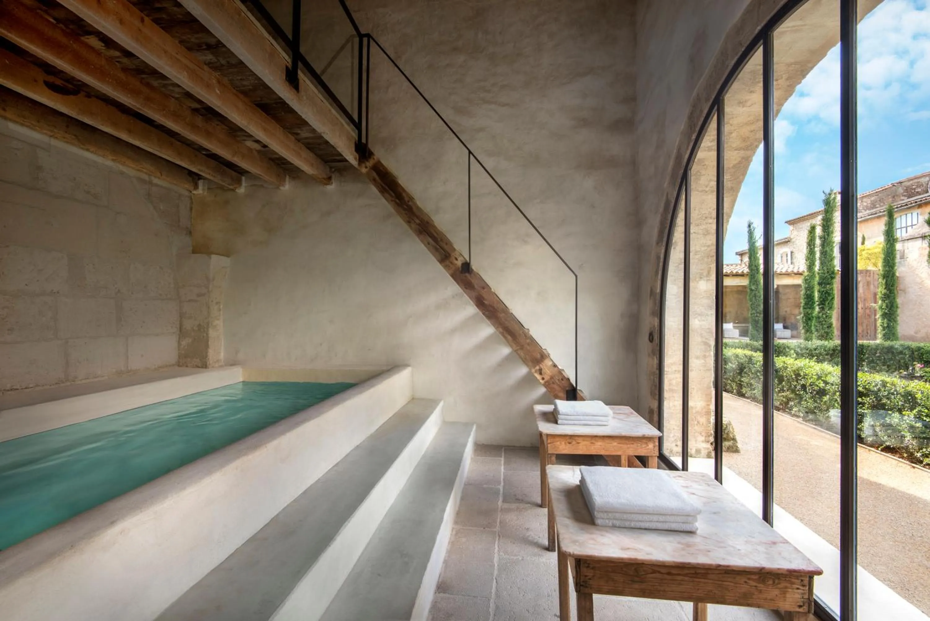 Hot Tub in Les Maisons de l'Hôtel Particulier