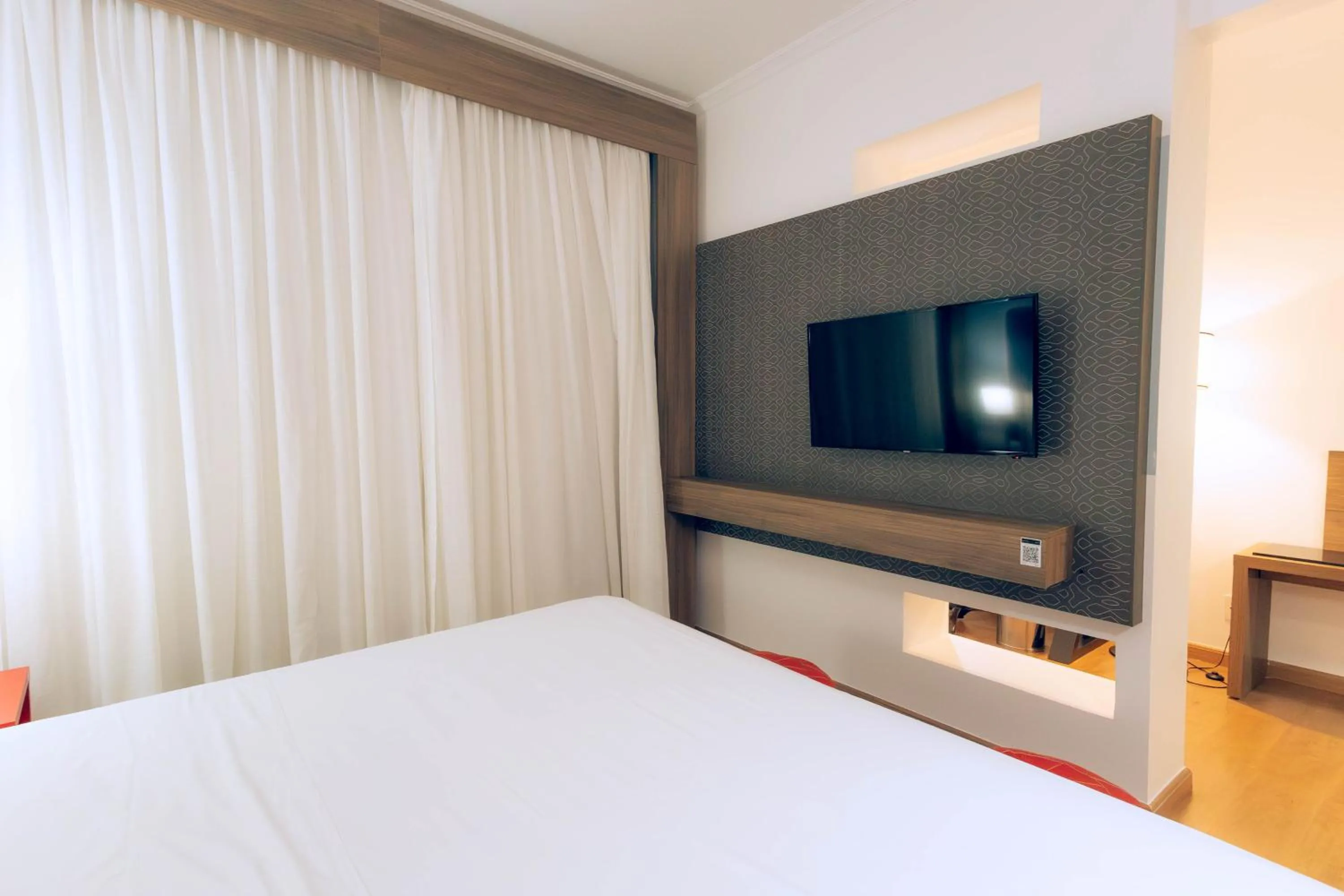 Bedroom, Bed in TRYP By Wyndham Ribeirão Preto