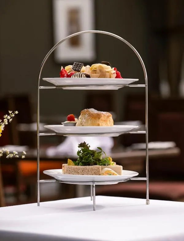 Food and drinks in Alona Hotel