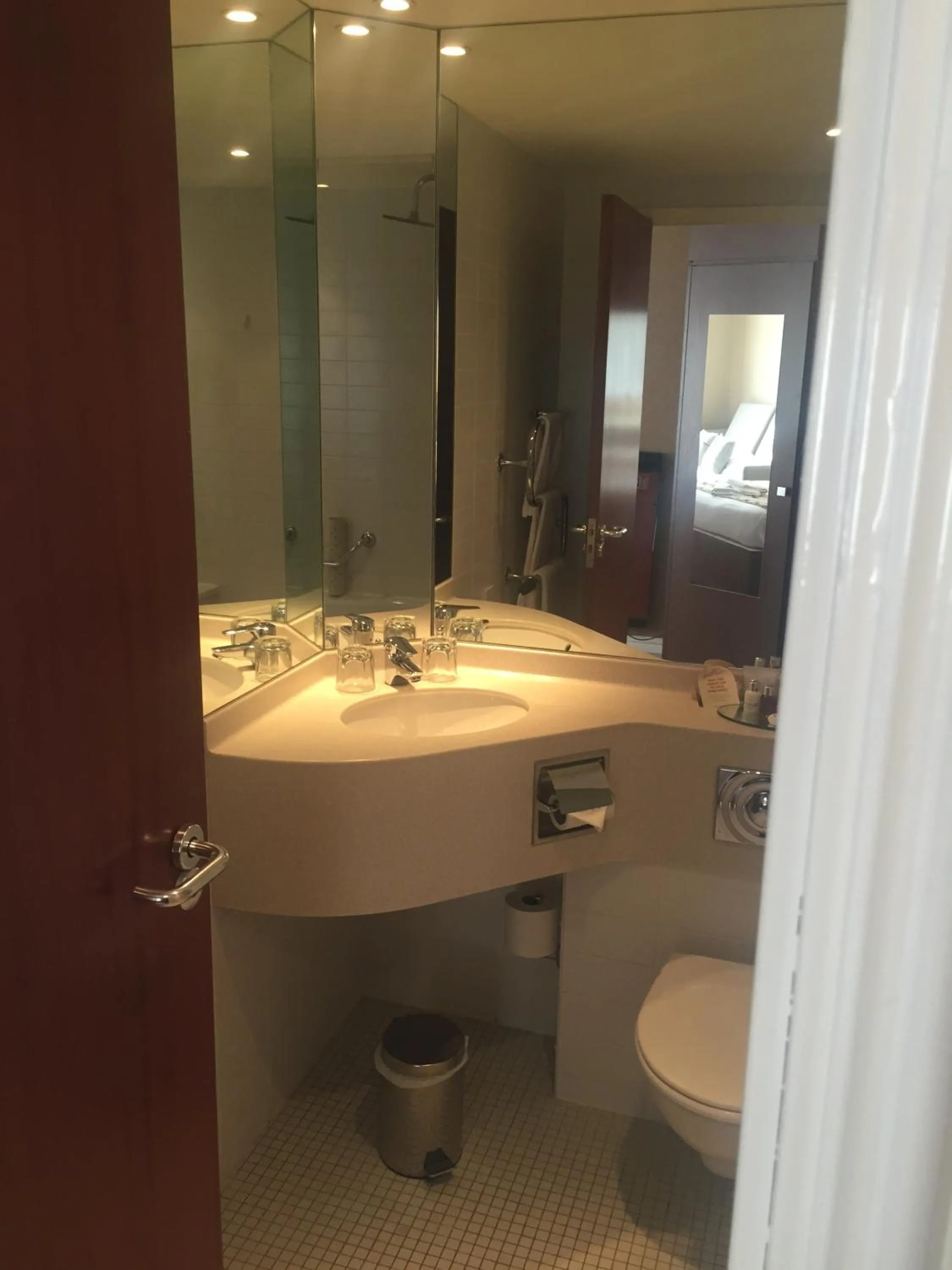 Bathroom in Alona Hotel